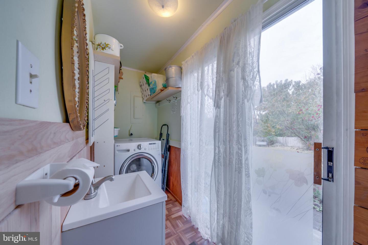 10102 ROSLYN CT, MANASSAS, Virginia 20109, 3 Bedrooms Bedrooms, 12 Rooms Rooms,2 BathroomsBathrooms,Residential,For sale,10102 ROSLYN CT,VAPW2105502 MLS # VAPW2105502 10102 ROSLYN CT, MANASSAS, Virginia 20109, 3 Bedrooms Bedrooms, 12 Rooms Rooms,2 BathroomsBathrooms,Residential,For sale,10102 ROSLYN CT,VAPW2105502 MLS # VAPW2105502