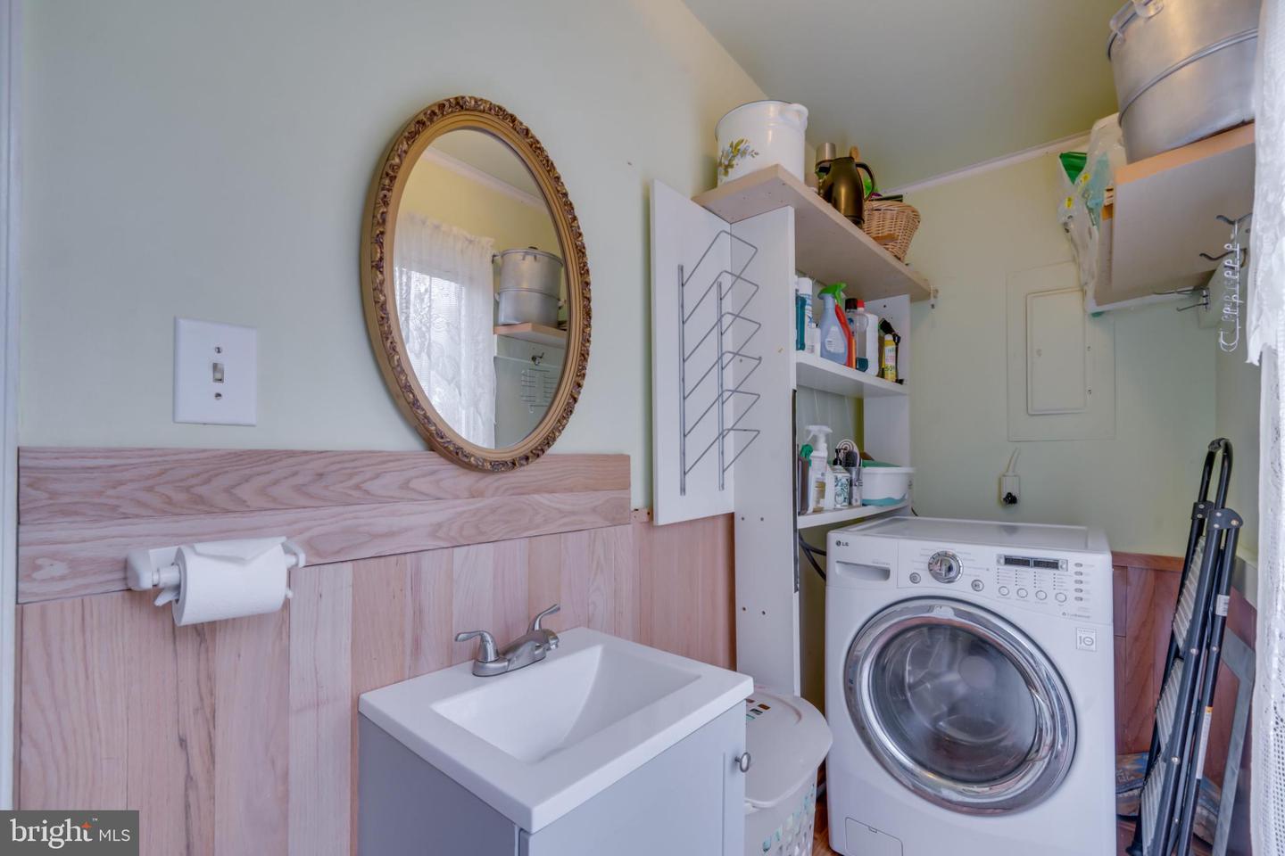 10102 ROSLYN CT, MANASSAS, Virginia 20109, 3 Bedrooms Bedrooms, 12 Rooms Rooms,2 BathroomsBathrooms,Residential,For sale,10102 ROSLYN CT,VAPW2105502 MLS # VAPW2105502 10102 ROSLYN CT, MANASSAS, Virginia 20109, 3 Bedrooms Bedrooms, 12 Rooms Rooms,2 BathroomsBathrooms,Residential,For sale,10102 ROSLYN CT,VAPW2105502 MLS # VAPW2105502