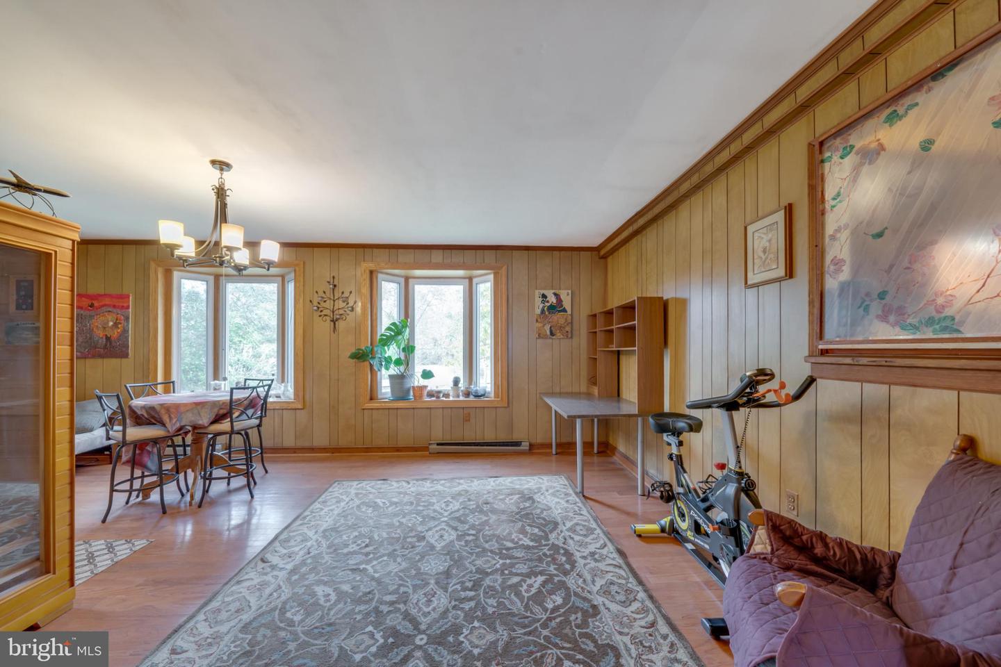 10102 ROSLYN CT, MANASSAS, Virginia 20109, 3 Bedrooms Bedrooms, 12 Rooms Rooms,2 BathroomsBathrooms,Residential,For sale,10102 ROSLYN CT,VAPW2105502 MLS # VAPW2105502 10102 ROSLYN CT, MANASSAS, Virginia 20109, 3 Bedrooms Bedrooms, 12 Rooms Rooms,2 BathroomsBathrooms,Residential,For sale,10102 ROSLYN CT,VAPW2105502 MLS # VAPW2105502