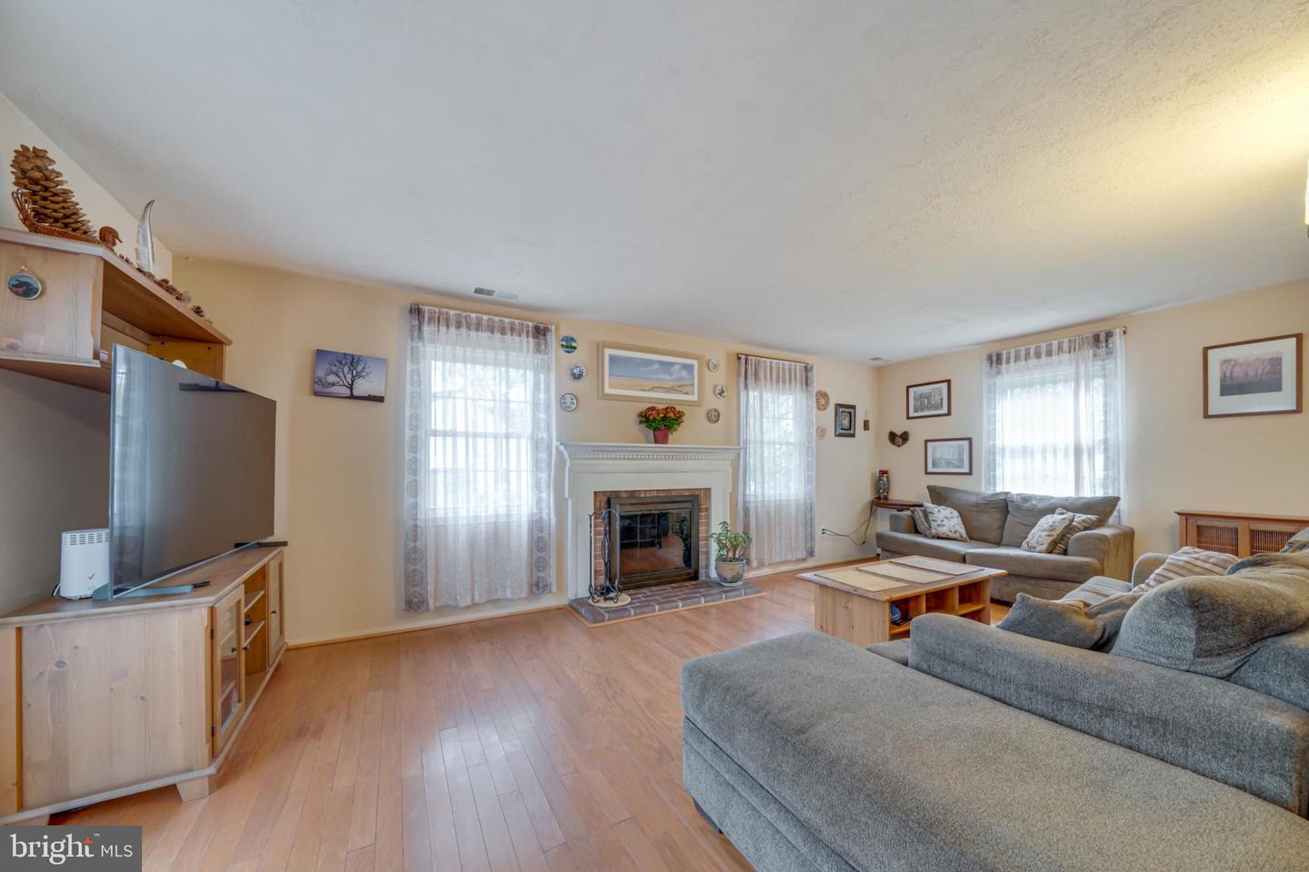 10102 ROSLYN CT, MANASSAS, Virginia 20109, 3 Bedrooms Bedrooms, 12 Rooms Rooms,2 BathroomsBathrooms,Residential,For sale,10102 ROSLYN CT,VAPW2105502 MLS # VAPW2105502 10102 ROSLYN CT, MANASSAS, Virginia 20109, 3 Bedrooms Bedrooms, 12 Rooms Rooms,2 BathroomsBathrooms,Residential,For sale,10102 ROSLYN CT,VAPW2105502 MLS # VAPW2105502