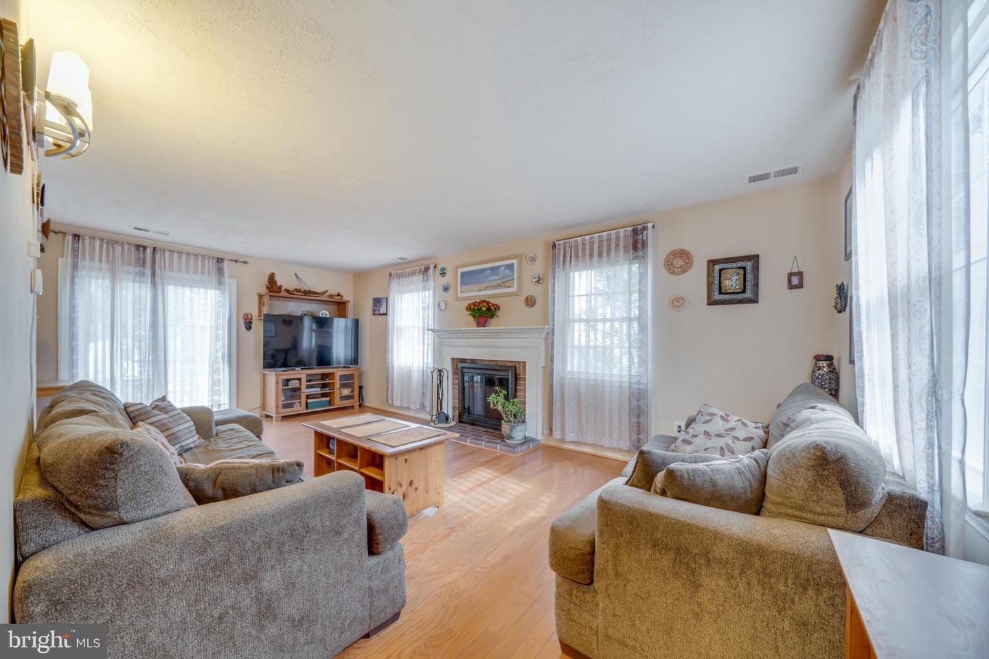 10102 ROSLYN CT, MANASSAS, Virginia 20109, 3 Bedrooms Bedrooms, 12 Rooms Rooms,2 BathroomsBathrooms,Residential,For sale,10102 ROSLYN CT,VAPW2105502 MLS # VAPW2105502 10102 ROSLYN CT, MANASSAS, Virginia 20109, 3 Bedrooms Bedrooms, 12 Rooms Rooms,2 BathroomsBathrooms,Residential,For sale,10102 ROSLYN CT,VAPW2105502 MLS # VAPW2105502