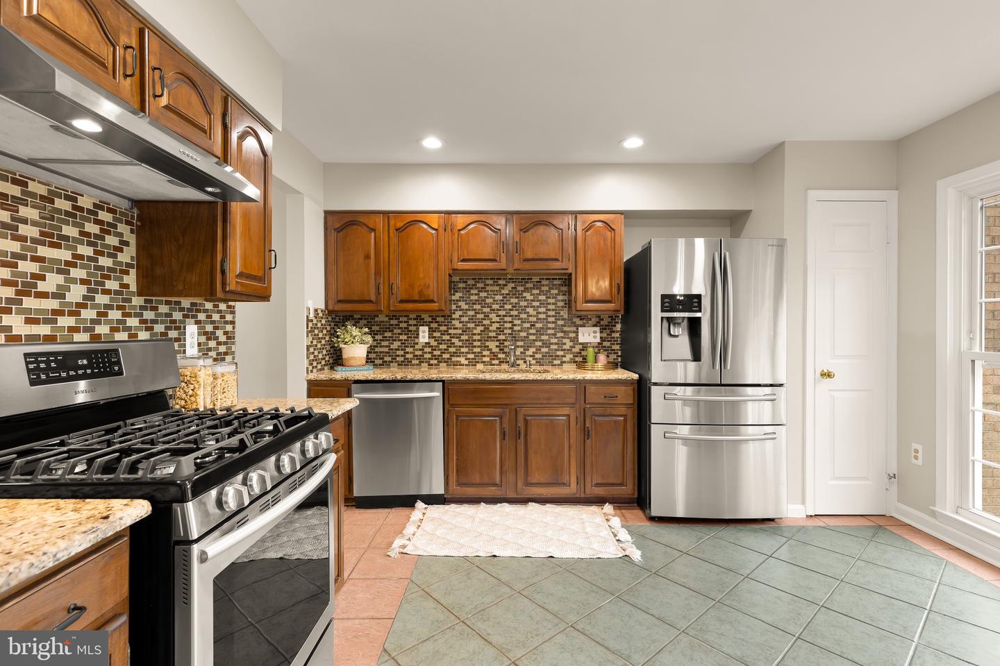 4008 NICHOLAS CT, FAIRFAX, Virginia 22033, 3 Bedrooms Bedrooms, ,2 BathroomsBathrooms,Residential,For sale,4008 NICHOLAS CT,VAFX2273888 MLS # VAFX2273888 4008 NICHOLAS CT, FAIRFAX, Virginia 22033, 3 Bedrooms Bedrooms, ,2 BathroomsBathrooms,Residential,For sale,4008 NICHOLAS CT,VAFX2273888 MLS # VAFX2273888