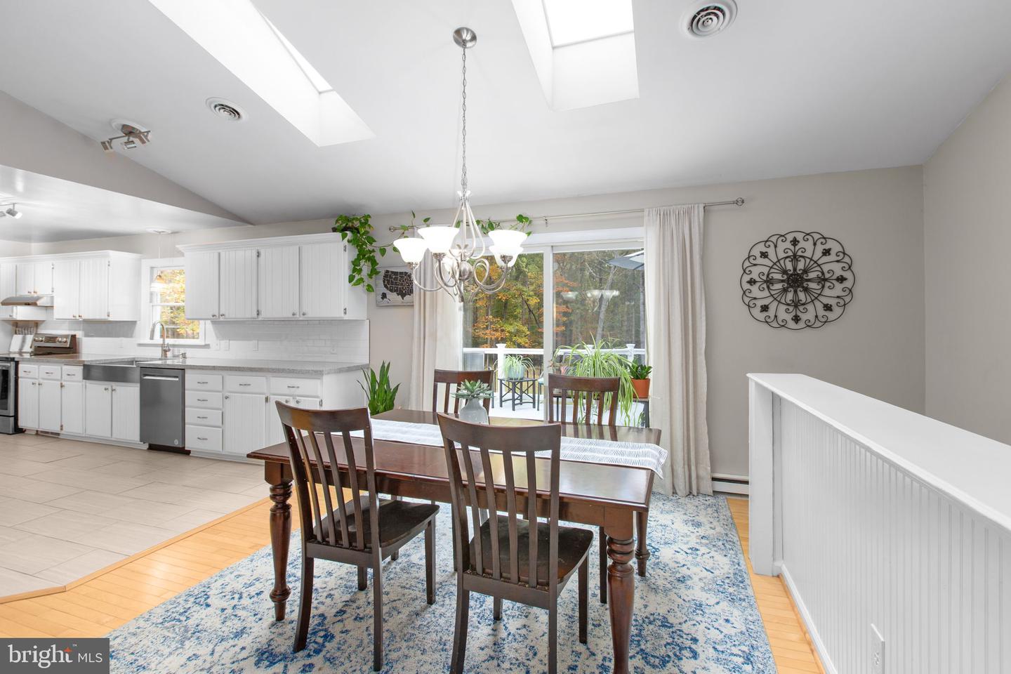 9309 BELLWOOD DR, FREDERICKSBURG, Virginia 22407, 3 Bedrooms Bedrooms, ,3 BathroomsBathrooms,Residential,For sale,9309 BELLWOOD DR,VASP2036842 MLS # VASP2036842 9309 BELLWOOD DR, FREDERICKSBURG, Virginia 22407, 3 Bedrooms Bedrooms, ,3 BathroomsBathrooms,Residential,For sale,9309 BELLWOOD DR,VASP2036842 MLS # VASP2036842