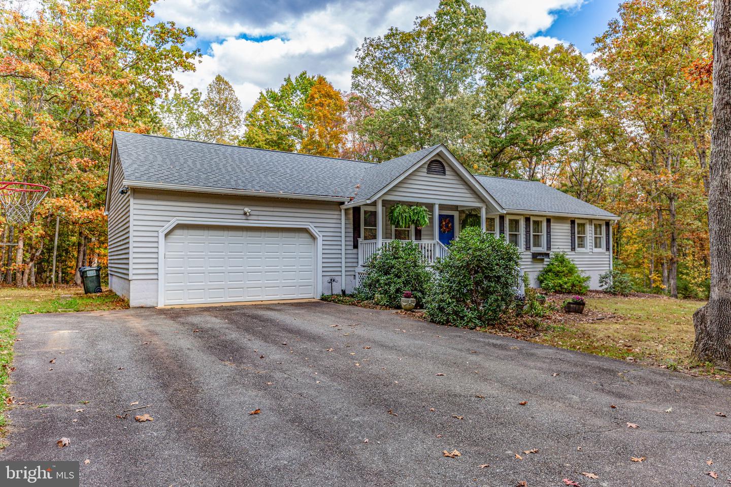 9309 BELLWOOD DR, FREDERICKSBURG, Virginia 22407, 3 Bedrooms Bedrooms, ,3 BathroomsBathrooms,Residential,For sale,9309 BELLWOOD DR,VASP2036842 MLS # VASP2036842 9309 BELLWOOD DR, FREDERICKSBURG, Virginia 22407, 3 Bedrooms Bedrooms, ,3 BathroomsBathrooms,Residential,For sale,9309 BELLWOOD DR,VASP2036842 MLS # VASP2036842