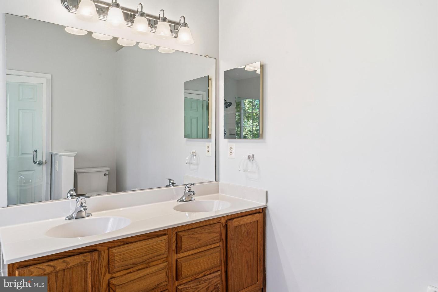 12098 ANTLER CT, FAIRFAX, Virginia 22030, 3 Bedrooms Bedrooms, ,2 BathroomsBathrooms,Residential,For sale,12098 ANTLER CT,VAFX2274040 MLS # VAFX2274040 12098 ANTLER CT, FAIRFAX, Virginia 22030, 3 Bedrooms Bedrooms, ,2 BathroomsBathrooms,Residential,For sale,12098 ANTLER CT,VAFX2274040 MLS # VAFX2274040