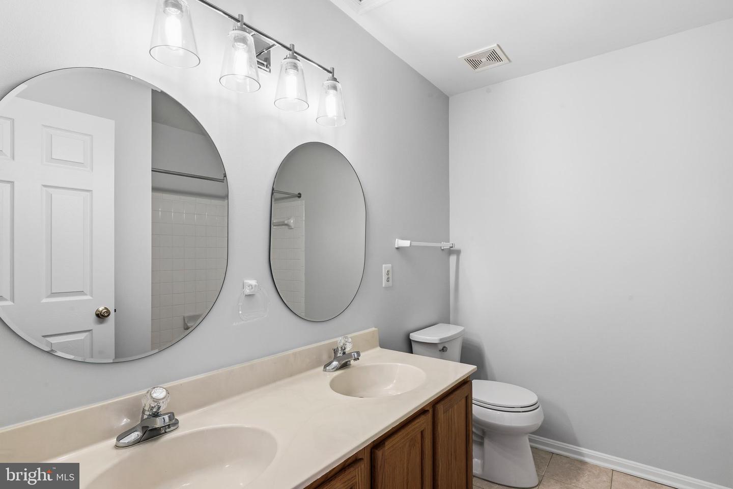 12098 ANTLER CT, FAIRFAX, Virginia 22030, 3 Bedrooms Bedrooms, ,2 BathroomsBathrooms,Residential,For sale,12098 ANTLER CT,VAFX2274040 MLS # VAFX2274040 12098 ANTLER CT, FAIRFAX, Virginia 22030, 3 Bedrooms Bedrooms, ,2 BathroomsBathrooms,Residential,For sale,12098 ANTLER CT,VAFX2274040 MLS # VAFX2274040