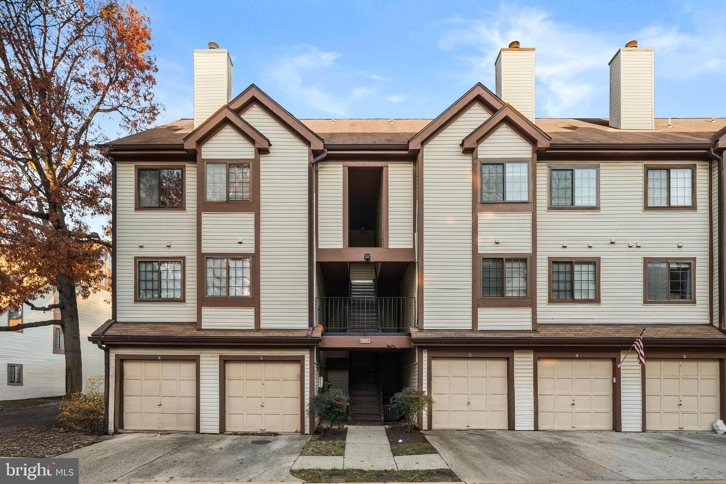 6017-B CURTIER DR #B, ALEXANDRIA, Virginia 22310, 2 Bedrooms Bedrooms, ,2 BathroomsBathrooms,Residential,For sale,6017-B CURTIER DR #B,VAFX2274046 MLS # VAFX2274046 6017-B CURTIER DR #B, ALEXANDRIA, Virginia 22310, 2 Bedrooms Bedrooms, ,2 BathroomsBathrooms,Residential,For sale,6017-B CURTIER DR #B,VAFX2274046 MLS # VAFX2274046