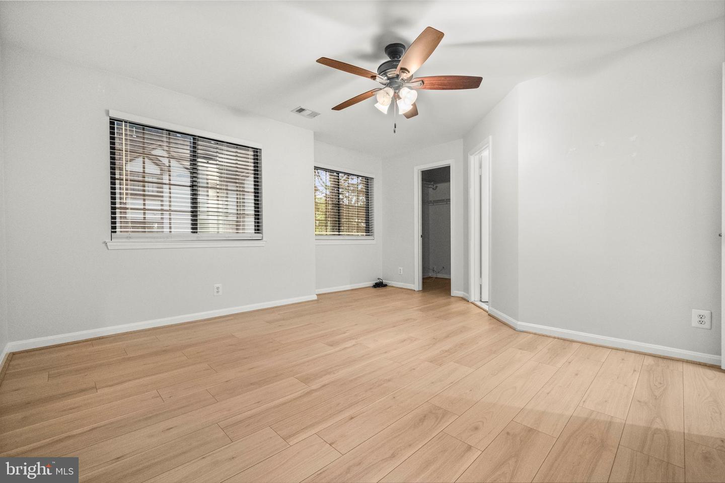 6017-B CURTIER DR #B, ALEXANDRIA, Virginia 22310, 2 Bedrooms Bedrooms, ,2 BathroomsBathrooms,Residential,For sale,6017-B CURTIER DR #B,VAFX2274046 MLS # VAFX2274046 6017-B CURTIER DR #B, ALEXANDRIA, Virginia 22310, 2 Bedrooms Bedrooms, ,2 BathroomsBathrooms,Residential,For sale,6017-B CURTIER DR #B,VAFX2274046 MLS # VAFX2274046