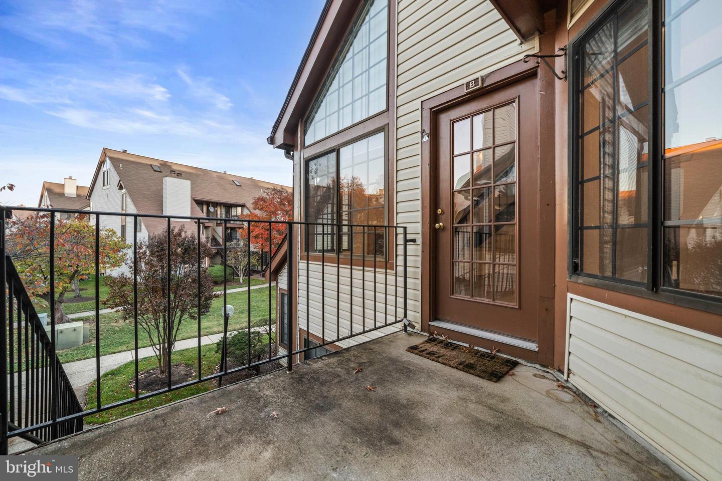 6017-B CURTIER DR #B, ALEXANDRIA, Virginia 22310, 2 Bedrooms Bedrooms, ,2 BathroomsBathrooms,Residential,For sale,6017-B CURTIER DR #B,VAFX2274046 MLS # VAFX2274046 6017-B CURTIER DR #B, ALEXANDRIA, Virginia 22310, 2 Bedrooms Bedrooms, ,2 BathroomsBathrooms,Residential,For sale,6017-B CURTIER DR #B,VAFX2274046 MLS # VAFX2274046