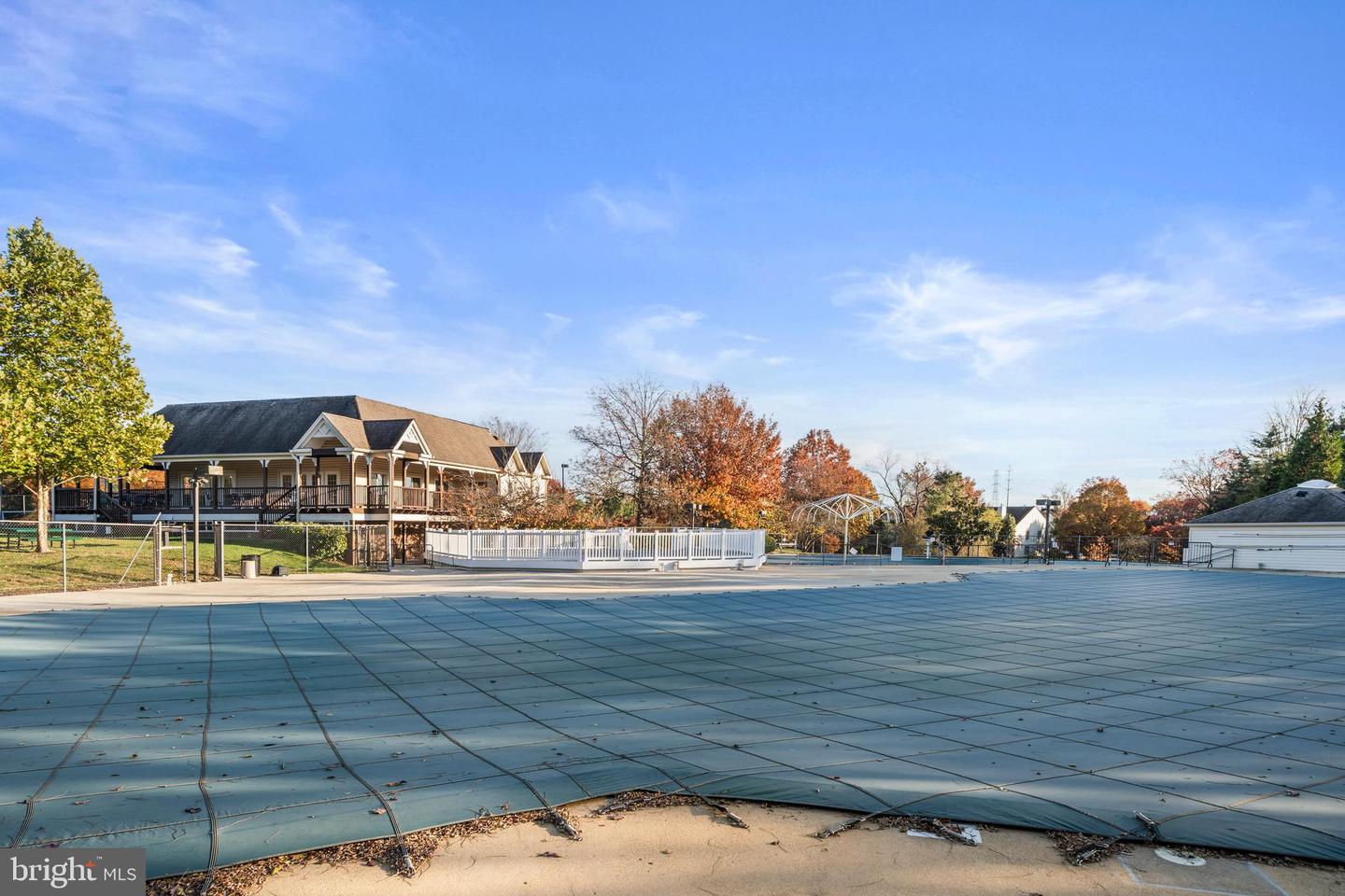 6017-B CURTIER DR #B, ALEXANDRIA, Virginia 22310, 2 Bedrooms Bedrooms, ,2 BathroomsBathrooms,Residential,For sale,6017-B CURTIER DR #B,VAFX2274046 MLS # VAFX2274046 6017-B CURTIER DR #B, ALEXANDRIA, Virginia 22310, 2 Bedrooms Bedrooms, ,2 BathroomsBathrooms,Residential,For sale,6017-B CURTIER DR #B,VAFX2274046 MLS # VAFX2274046