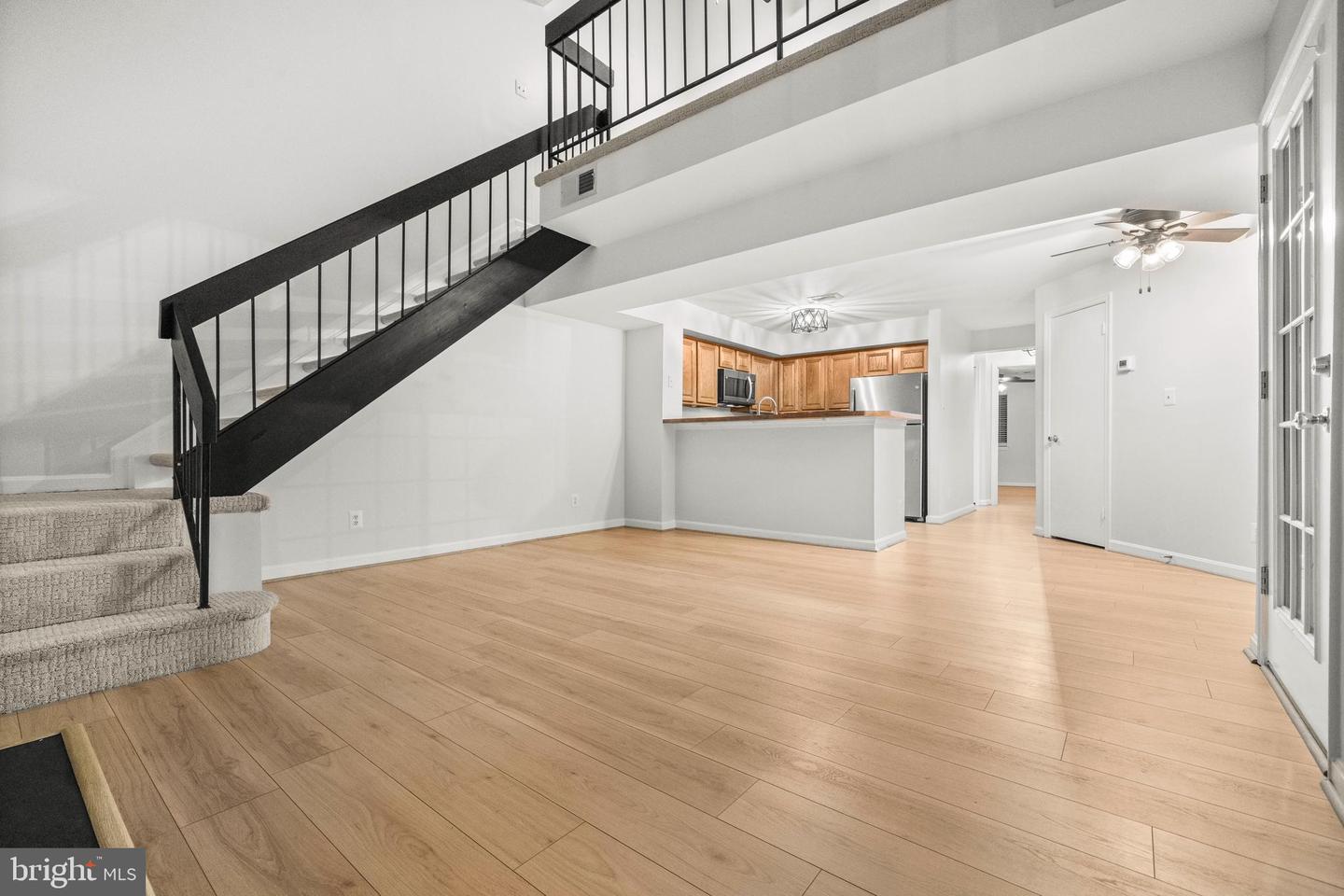 6017-B CURTIER DR #B, ALEXANDRIA, Virginia 22310, 2 Bedrooms Bedrooms, ,2 BathroomsBathrooms,Residential,For sale,6017-B CURTIER DR #B,VAFX2274046 MLS # VAFX2274046 6017-B CURTIER DR #B, ALEXANDRIA, Virginia 22310, 2 Bedrooms Bedrooms, ,2 BathroomsBathrooms,Residential,For sale,6017-B CURTIER DR #B,VAFX2274046 MLS # VAFX2274046