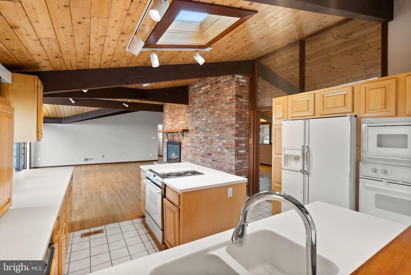 7099 GLEN CURTISS LN, WARRENTON, Virginia 20187, 4 Bedrooms Bedrooms, ,3 BathroomsBathrooms,Residential,For sale,7099 GLEN CURTISS LN,VAFQ2019378 MLS # VAFQ2019378 7099 GLEN CURTISS LN, WARRENTON, Virginia 20187, 4 Bedrooms Bedrooms, ,3 BathroomsBathrooms,Residential,For sale,7099 GLEN CURTISS LN,VAFQ2019378 MLS # VAFQ2019378