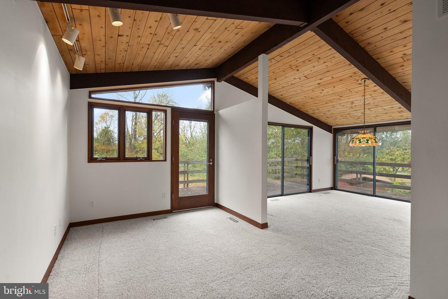 7099 GLEN CURTISS LN, WARRENTON, Virginia 20187, 4 Bedrooms Bedrooms, ,3 BathroomsBathrooms,Residential,For sale,7099 GLEN CURTISS LN,VAFQ2019378 MLS # VAFQ2019378 7099 GLEN CURTISS LN, WARRENTON, Virginia 20187, 4 Bedrooms Bedrooms, ,3 BathroomsBathrooms,Residential,For sale,7099 GLEN CURTISS LN,VAFQ2019378 MLS # VAFQ2019378