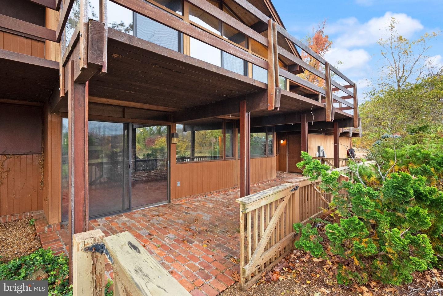 7099 GLEN CURTISS LN, WARRENTON, Virginia 20187, 4 Bedrooms Bedrooms, ,3 BathroomsBathrooms,Residential,For sale,7099 GLEN CURTISS LN,VAFQ2019378 MLS # VAFQ2019378 7099 GLEN CURTISS LN, WARRENTON, Virginia 20187, 4 Bedrooms Bedrooms, ,3 BathroomsBathrooms,Residential,For sale,7099 GLEN CURTISS LN,VAFQ2019378 MLS # VAFQ2019378