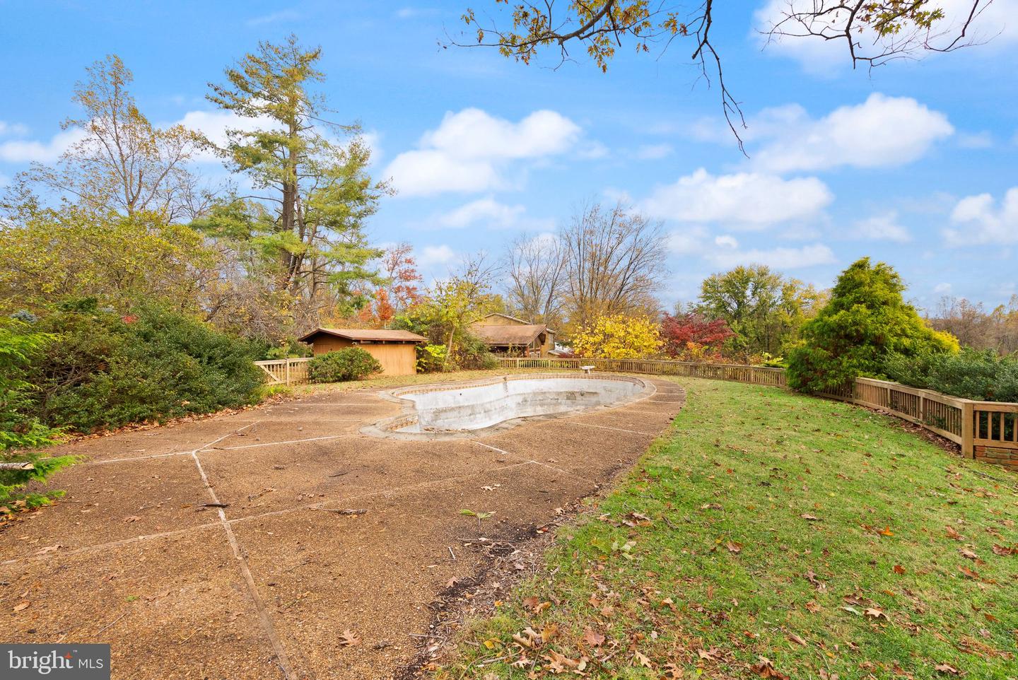 7099 GLEN CURTISS LN, WARRENTON, Virginia 20187, 4 Bedrooms Bedrooms, ,3 BathroomsBathrooms,Residential,For sale,7099 GLEN CURTISS LN,VAFQ2019378 MLS # VAFQ2019378 7099 GLEN CURTISS LN, WARRENTON, Virginia 20187, 4 Bedrooms Bedrooms, ,3 BathroomsBathrooms,Residential,For sale,7099 GLEN CURTISS LN,VAFQ2019378 MLS # VAFQ2019378