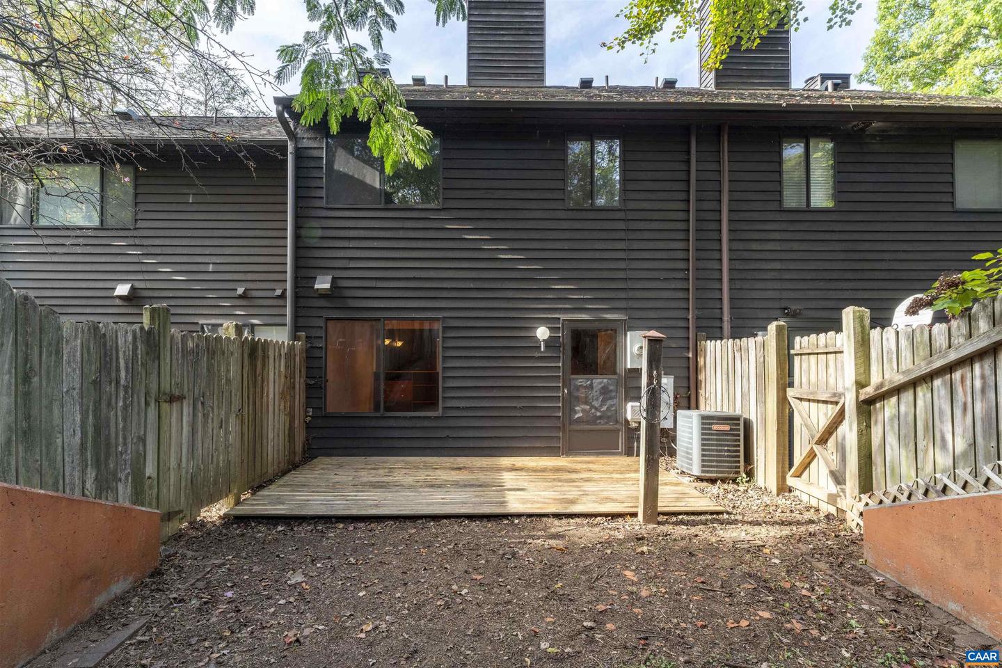 1545 BIRNAM DR, CHARLOTTESVILLE, Virginia 22901, 2 Bedrooms Bedrooms, ,2 BathroomsBathrooms,Residential,For sale,1545 BIRNAM DR,670004 MLS # 670004 1545 BIRNAM DR, CHARLOTTESVILLE, Virginia 22901, 2 Bedrooms Bedrooms, ,2 BathroomsBathrooms,Residential,For sale,1545 BIRNAM DR,670004 MLS # 670004