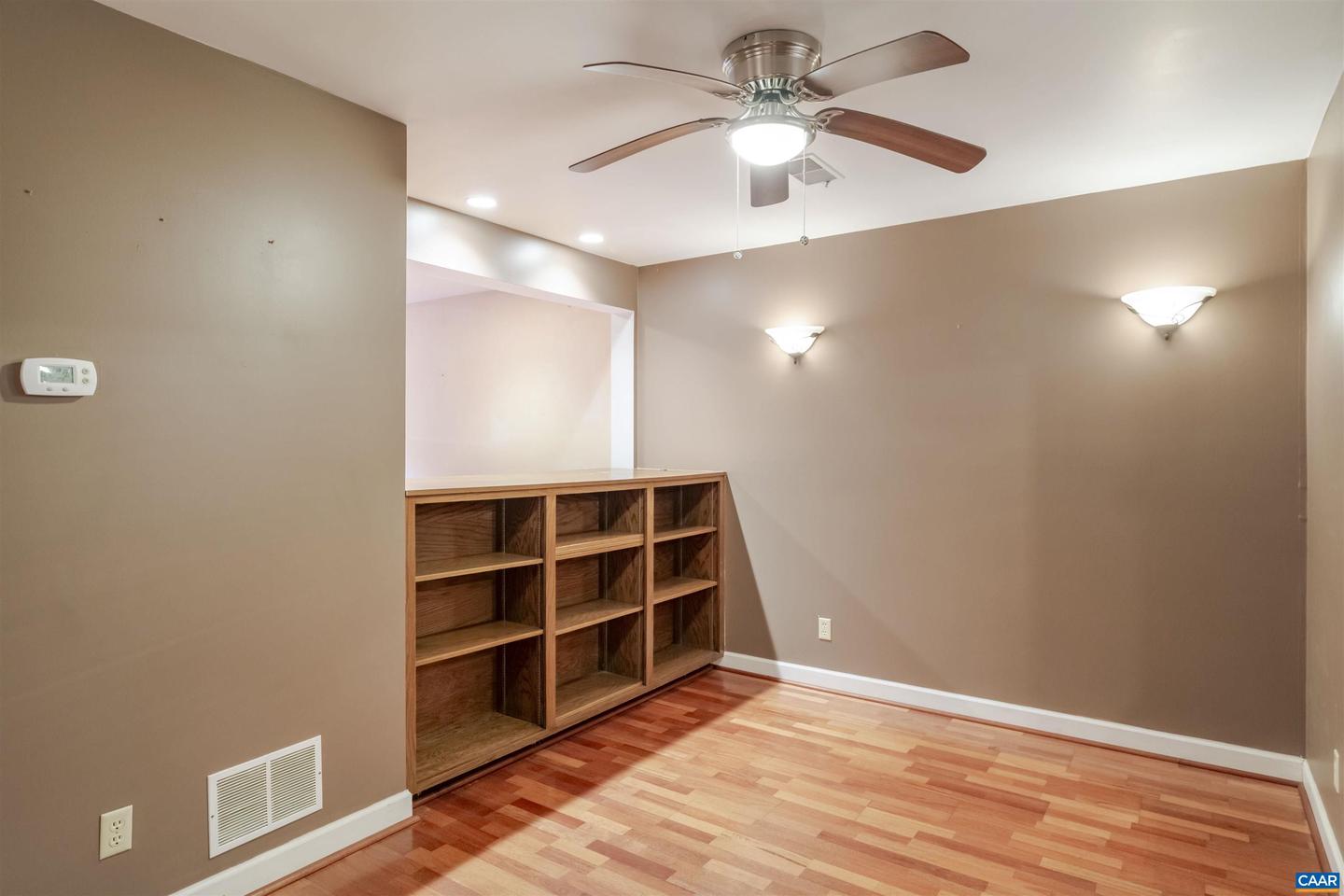 1545 BIRNAM DR, CHARLOTTESVILLE, Virginia 22901, 2 Bedrooms Bedrooms, ,2 BathroomsBathrooms,Residential,For sale,1545 BIRNAM DR,670004 MLS # 670004 1545 BIRNAM DR, CHARLOTTESVILLE, Virginia 22901, 2 Bedrooms Bedrooms, ,2 BathroomsBathrooms,Residential,For sale,1545 BIRNAM DR,670004 MLS # 670004