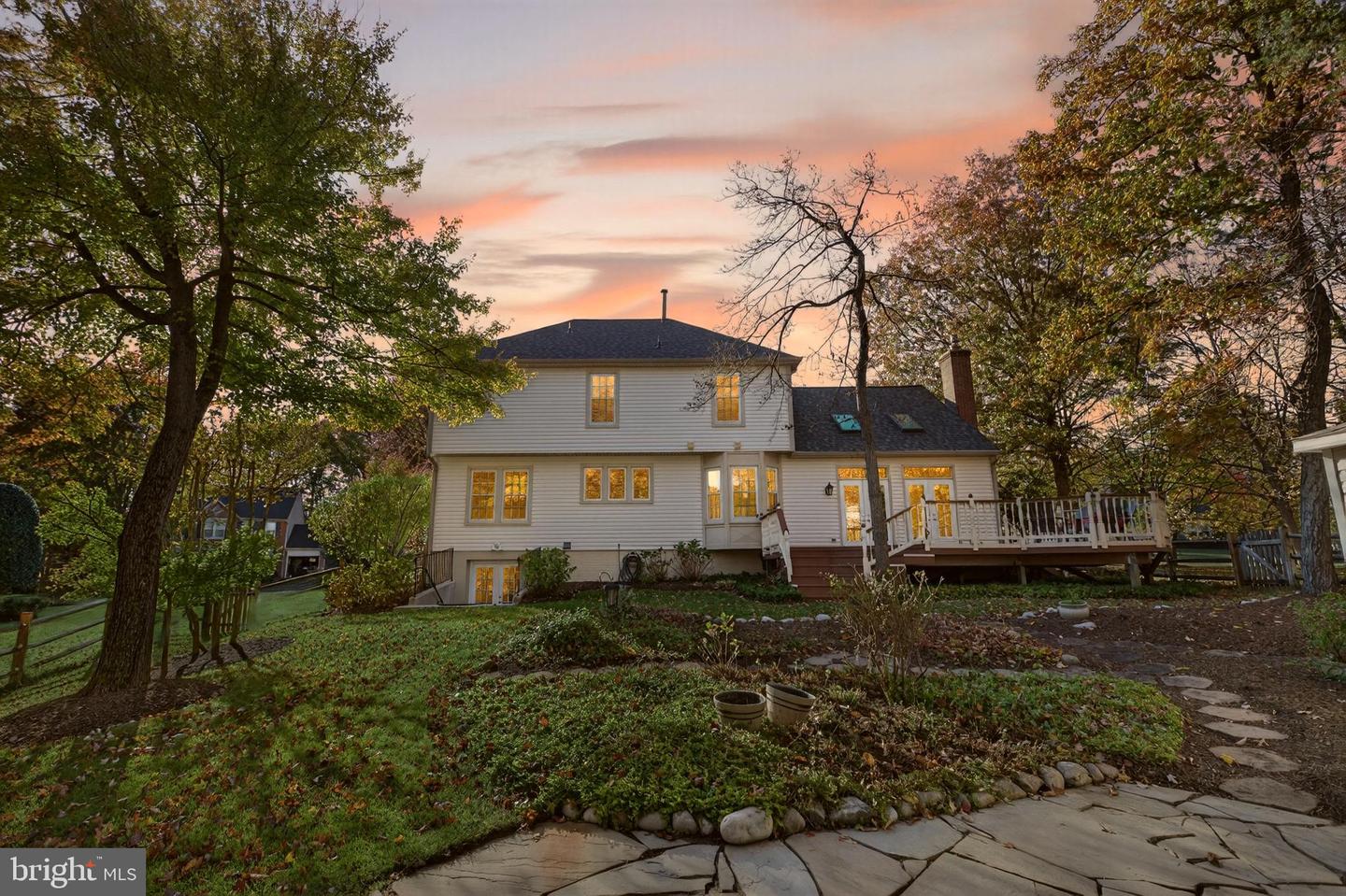 8605 EAGLE GLEN TER, FAIRFAX STATION, Virginia 22039, 4 Bedrooms Bedrooms, ,3 BathroomsBathrooms,Residential,For sale,8605 EAGLE GLEN TER,VAFX2274730 MLS # VAFX2274730 8605 EAGLE GLEN TER, FAIRFAX STATION, Virginia 22039, 4 Bedrooms Bedrooms, ,3 BathroomsBathrooms,Residential,For sale,8605 EAGLE GLEN TER,VAFX2274730 MLS # VAFX2274730