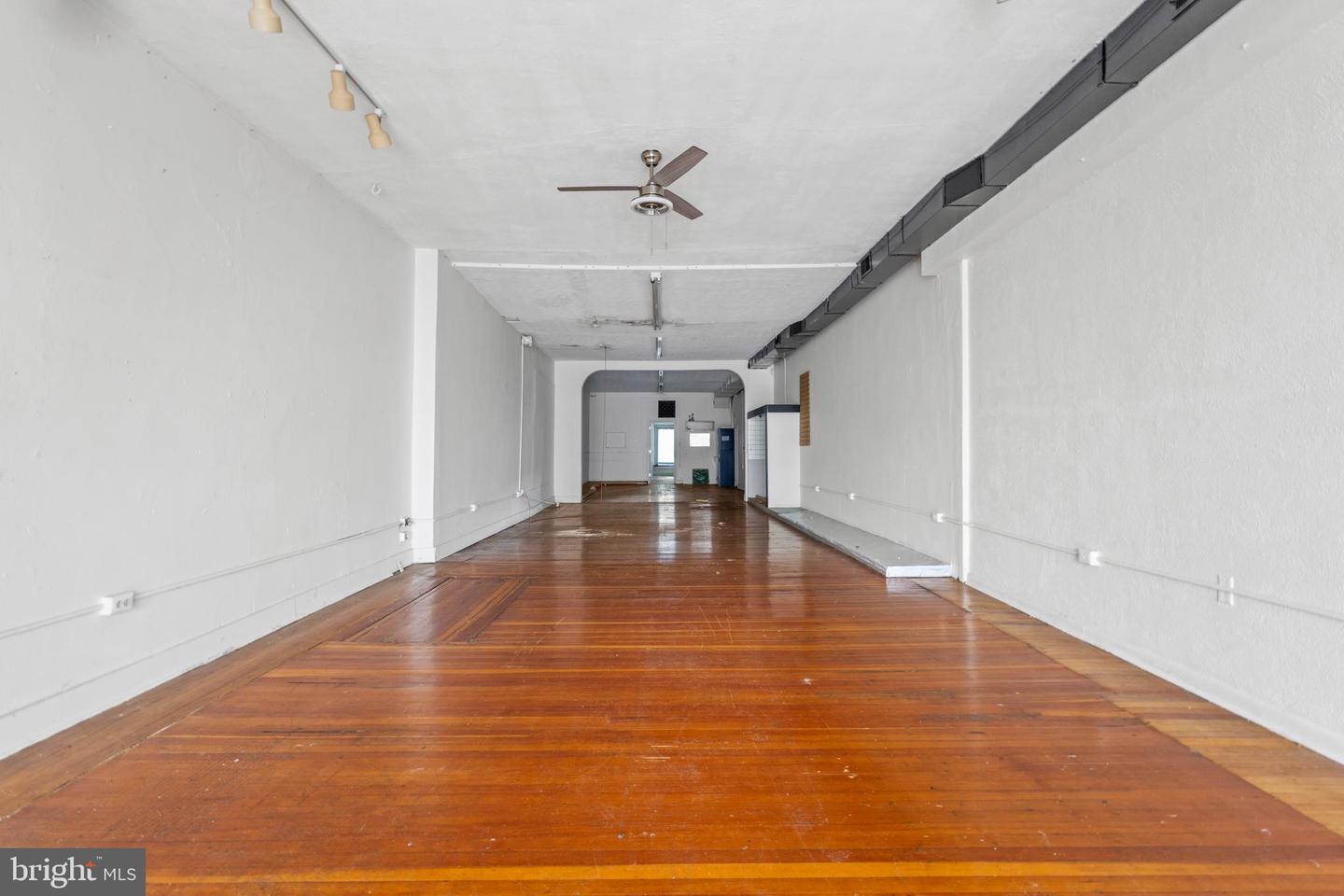 202-204 E MAIN ST #204, FRONT ROYAL, Virginia 22630, ,Land,For sale,202-204 E MAIN ST #204,VAWR2012682 MLS # VAWR2012682
