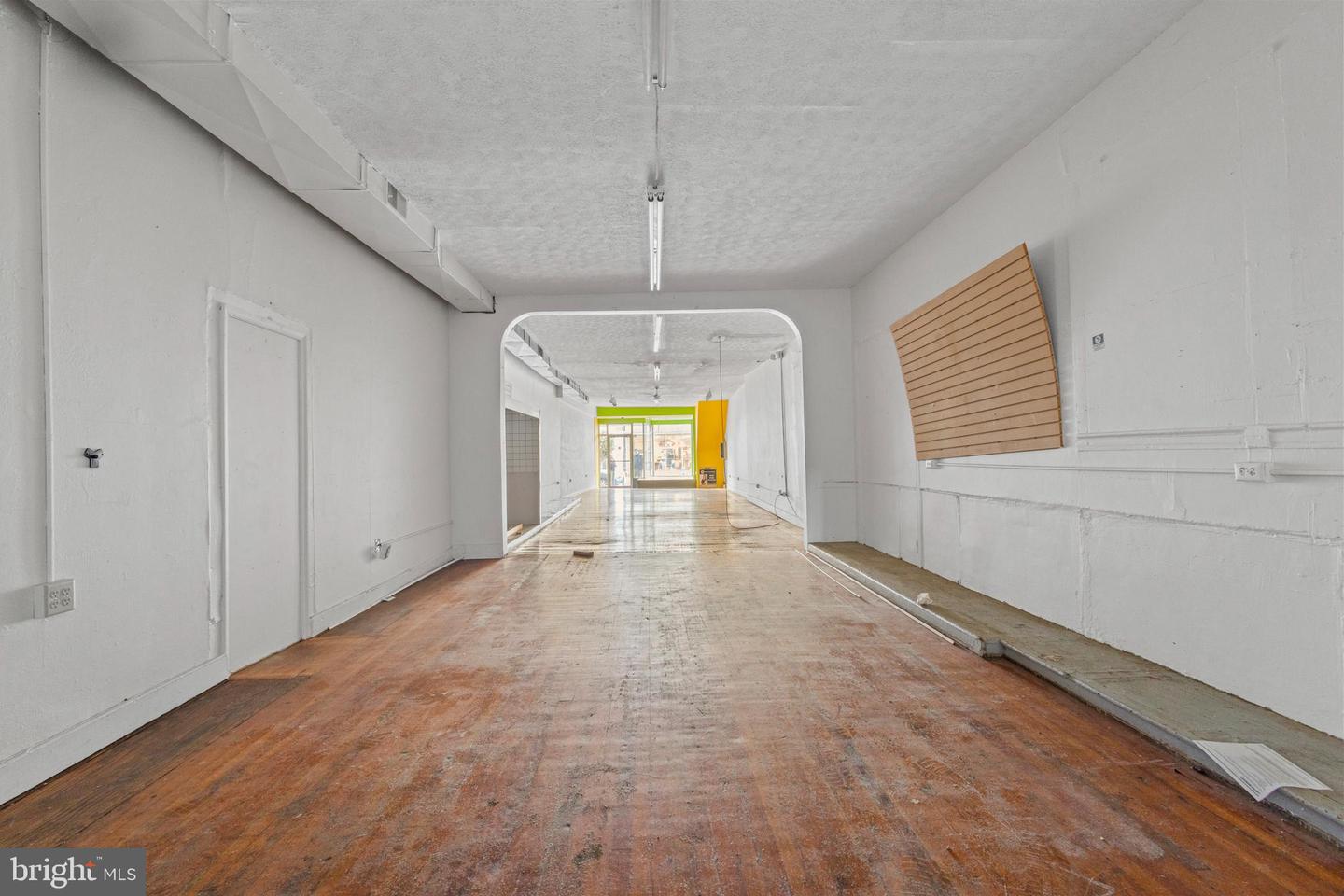 202-204 E MAIN ST #204, FRONT ROYAL, Virginia 22630, ,Land,For sale,202-204 E MAIN ST #204,VAWR2012682 MLS # VAWR2012682