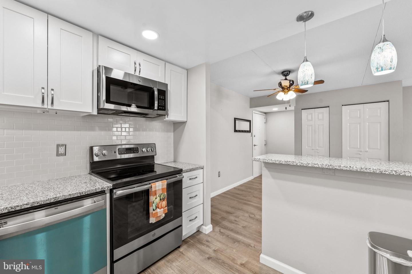 6300 STEVENSON AVE #610, ALEXANDRIA, Virginia 22304, 2 Bedrooms Bedrooms, ,2 BathroomsBathrooms,Residential,For sale,6300 STEVENSON AVE #610,VAAX2050988 MLS # VAAX2050988 6300 STEVENSON AVE #610, ALEXANDRIA, Virginia 22304, 2 Bedrooms Bedrooms, ,2 BathroomsBathrooms,Residential,For sale,6300 STEVENSON AVE #610,VAAX2050988 MLS # VAAX2050988