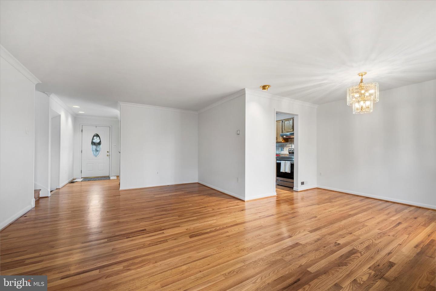 6419 CHARNWOOD ST, SPRINGFIELD, Virginia 22152, 5 Bedrooms Bedrooms, ,2 BathroomsBathrooms,Residential,For sale,6419 CHARNWOOD ST,VAFX2275108 MLS # VAFX2275108 6419 CHARNWOOD ST, SPRINGFIELD, Virginia 22152, 5 Bedrooms Bedrooms, ,2 BathroomsBathrooms,Residential,For sale,6419 CHARNWOOD ST,VAFX2275108 MLS # VAFX2275108