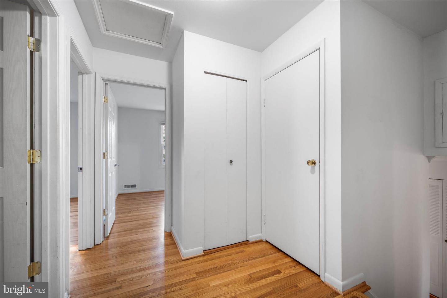 6419 CHARNWOOD ST, SPRINGFIELD, Virginia 22152, 5 Bedrooms Bedrooms, ,2 BathroomsBathrooms,Residential,For sale,6419 CHARNWOOD ST,VAFX2275108 MLS # VAFX2275108 6419 CHARNWOOD ST, SPRINGFIELD, Virginia 22152, 5 Bedrooms Bedrooms, ,2 BathroomsBathrooms,Residential,For sale,6419 CHARNWOOD ST,VAFX2275108 MLS # VAFX2275108