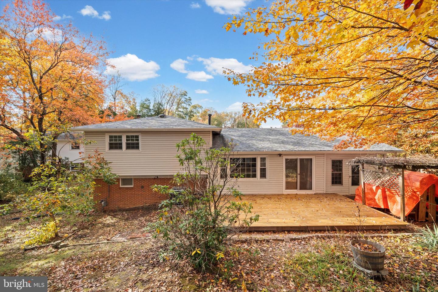 6419 CHARNWOOD ST, SPRINGFIELD, Virginia 22152, 5 Bedrooms Bedrooms, ,2 BathroomsBathrooms,Residential,For sale,6419 CHARNWOOD ST,VAFX2275108 MLS # VAFX2275108 6419 CHARNWOOD ST, SPRINGFIELD, Virginia 22152, 5 Bedrooms Bedrooms, ,2 BathroomsBathrooms,Residential,For sale,6419 CHARNWOOD ST,VAFX2275108 MLS # VAFX2275108