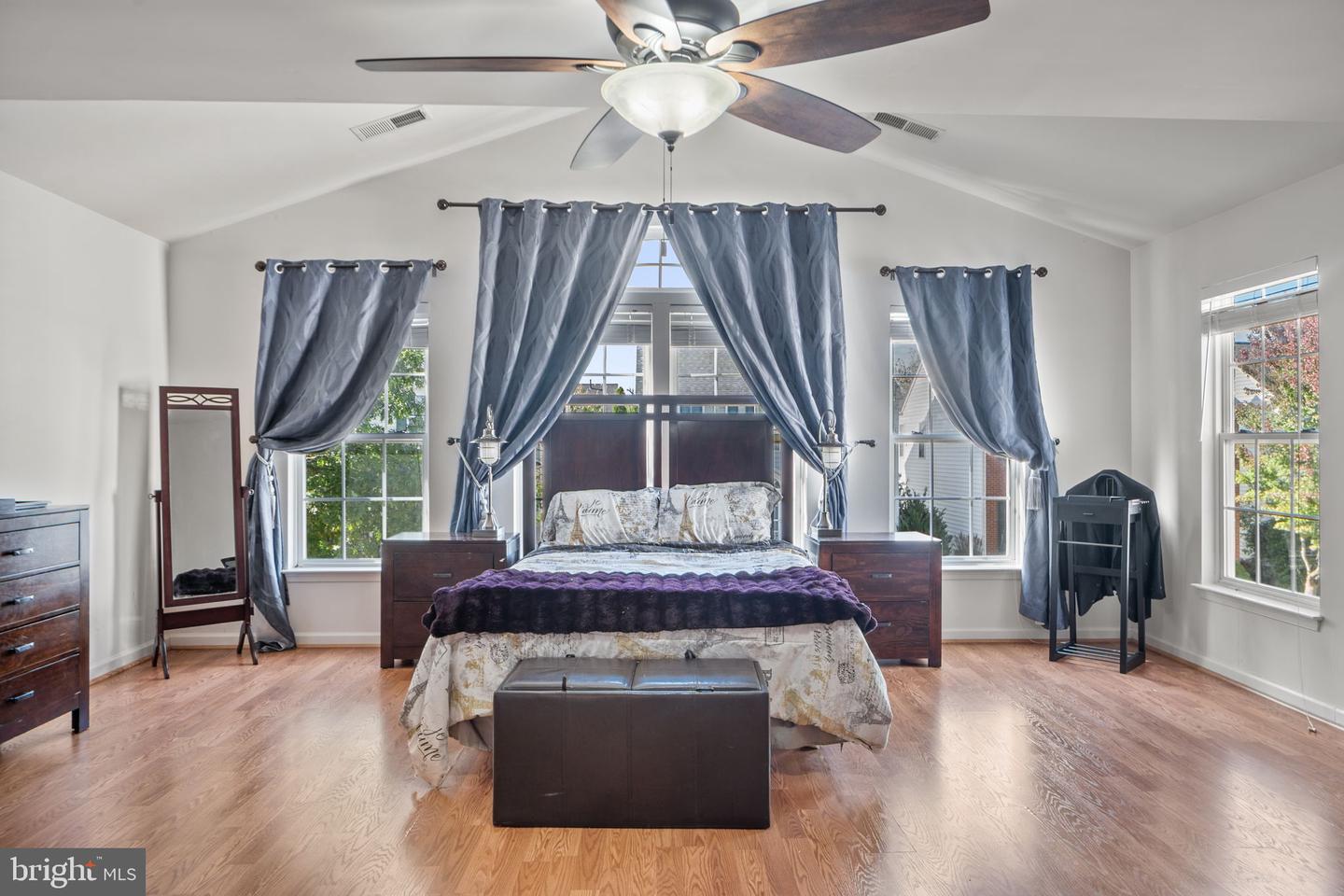 16044 SHERINGHAM WAY, GAINESVILLE, Virginia 20155, 4 Bedrooms Bedrooms, ,3 BathroomsBathrooms,Residential,For sale,16044 SHERINGHAM WAY,VAPW2106276 MLS # VAPW2106276 16044 SHERINGHAM WAY, GAINESVILLE, Virginia 20155, 4 Bedrooms Bedrooms, ,3 BathroomsBathrooms,Residential,For sale,16044 SHERINGHAM WAY,VAPW2106276 MLS # VAPW2106276