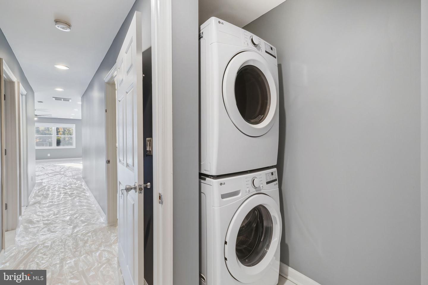 8817 LAGRANGE ST, LORTON, Virginia 22079, 7 Bedrooms Bedrooms, ,4 BathroomsBathrooms,Residential,For sale,8817 LAGRANGE ST,VAFX2275416 MLS # VAFX2275416