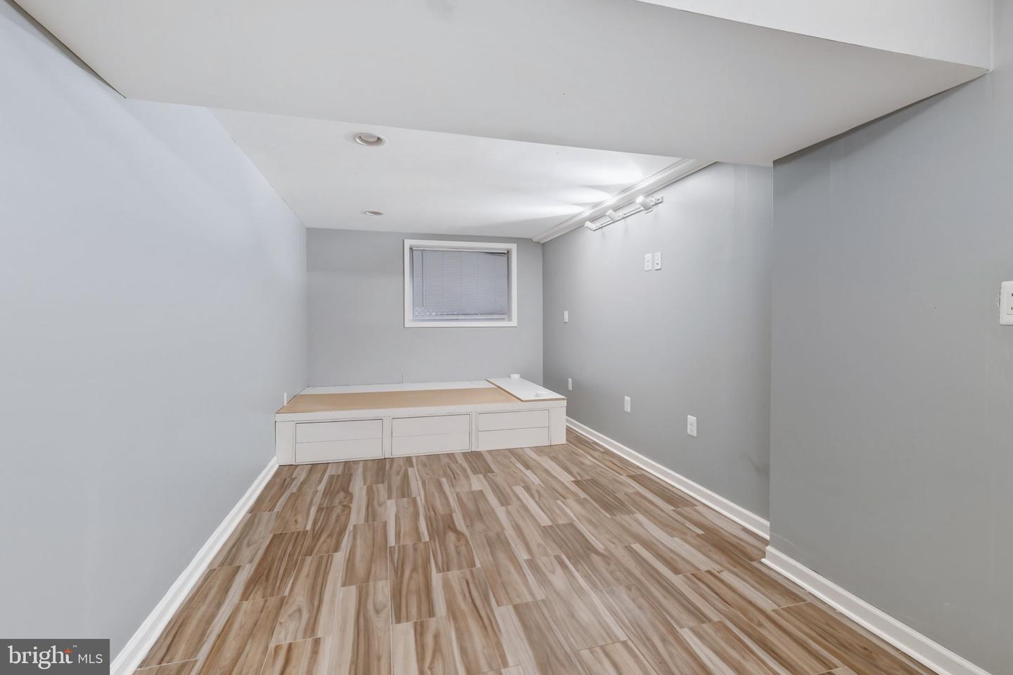 8817 LAGRANGE ST, LORTON, Virginia 22079, 7 Bedrooms Bedrooms, ,4 BathroomsBathrooms,Residential,For sale,8817 LAGRANGE ST,VAFX2275416 MLS # VAFX2275416