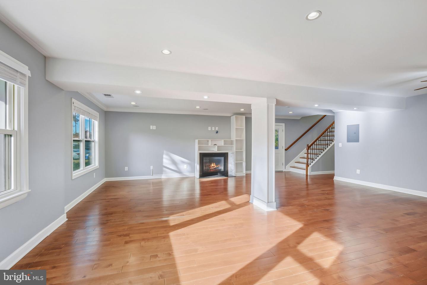 8817 LAGRANGE ST, LORTON, Virginia 22079, 7 Bedrooms Bedrooms, ,4 BathroomsBathrooms,Residential,For sale,8817 LAGRANGE ST,VAFX2275416 MLS # VAFX2275416