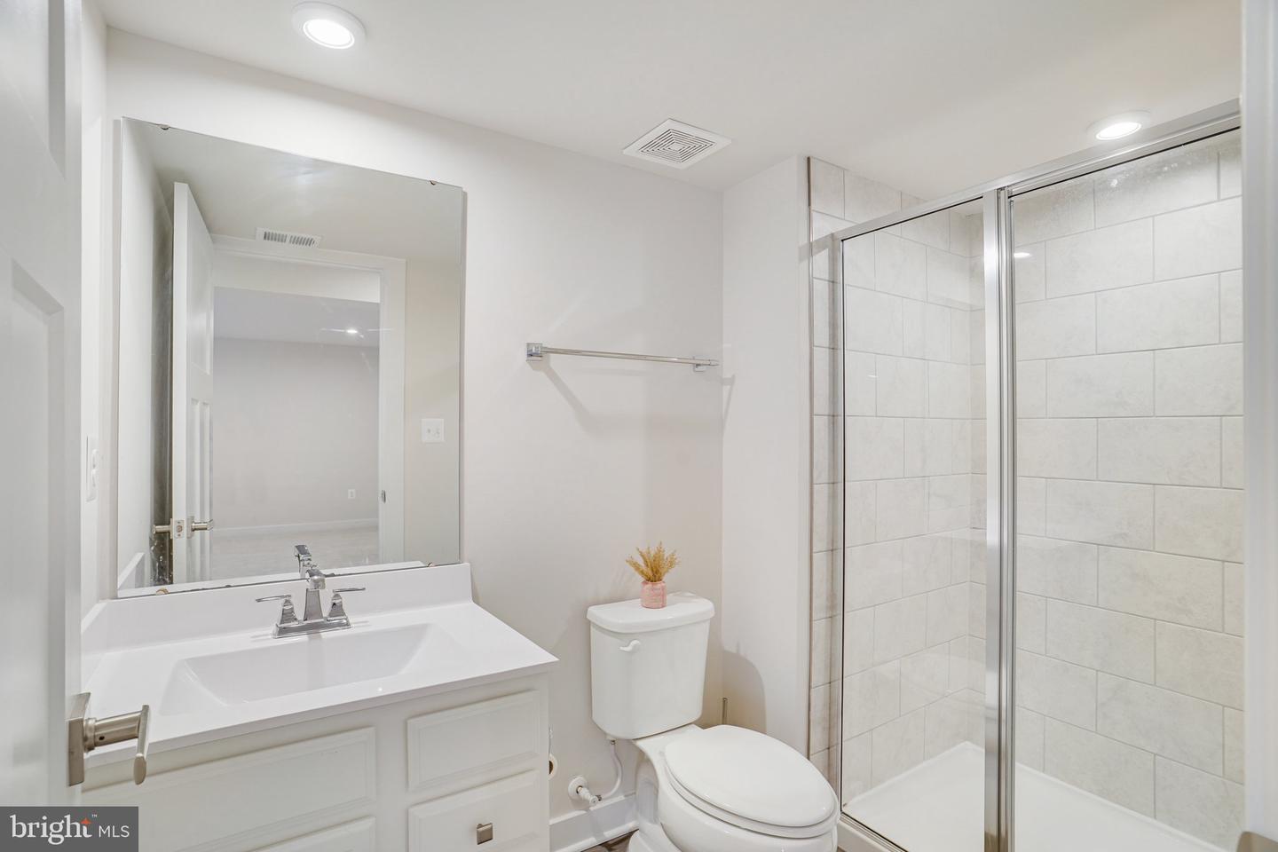 484 BRIDGEPOINT DR, FREDERICKSBURG, Virginia 22405, 4 Bedrooms Bedrooms, ,3 BathroomsBathrooms,Residential,For sale,484 BRIDGEPOINT DR,VAST2043716 MLS # VAST2043716 484 BRIDGEPOINT DR, FREDERICKSBURG, Virginia 22405, 4 Bedrooms Bedrooms, ,3 BathroomsBathrooms,Residential,For sale,484 BRIDGEPOINT DR,VAST2043716 MLS # VAST2043716