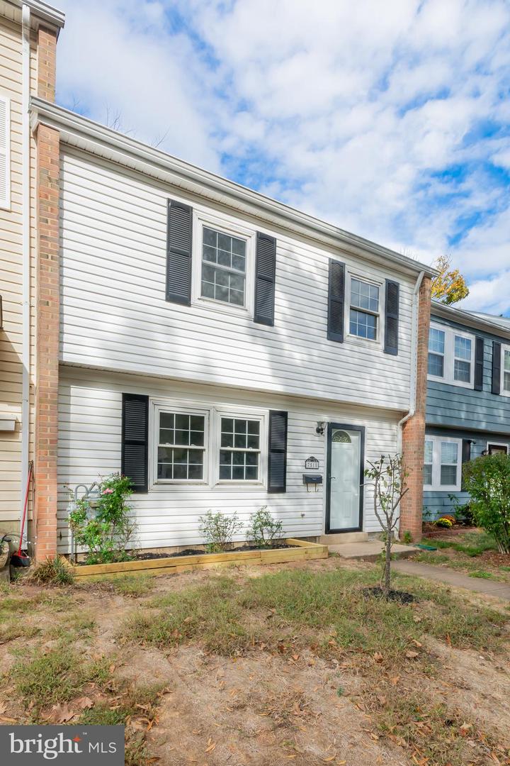 7518 QUAIL RUN LN, MANASSAS, Virginia 20109, 3 Bedrooms Bedrooms, ,2 BathroomsBathrooms,Residential,For sale,7518 QUAIL RUN LN,VAPW2106578 MLS # VAPW2106578 7518 QUAIL RUN LN, MANASSAS, Virginia 20109, 3 Bedrooms Bedrooms, ,2 BathroomsBathrooms,Residential,For sale,7518 QUAIL RUN LN,VAPW2106578 MLS # VAPW2106578