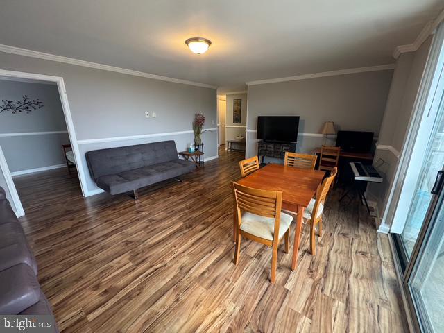 3245 RIO DR #705, FALLS CHURCH, Virginia 22041, 2 Bedrooms Bedrooms, ,1 BathroomBathrooms,Residential,For sale,3245 RIO DR #705,VAFX2275636 MLS # VAFX2275636 3245 RIO DR #705, FALLS CHURCH, Virginia 22041, 2 Bedrooms Bedrooms, ,1 BathroomBathrooms,Residential,For sale,3245 RIO DR #705,VAFX2275636 MLS # VAFX2275636