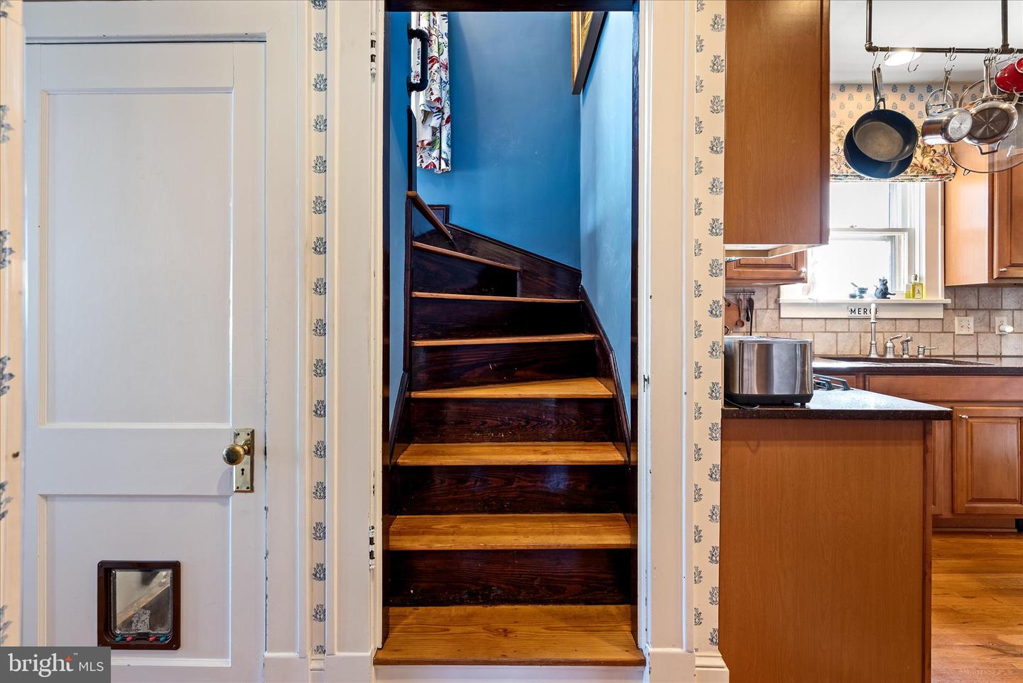 400 HANDLEY AVE, WINCHESTER, Virginia 22601, 3 Bedrooms Bedrooms, ,2 BathroomsBathrooms,Residential,For sale,400 HANDLEY AVE,VAWI2009308 MLS # VAWI2009308 400 HANDLEY AVE, WINCHESTER, Virginia 22601, 3 Bedrooms Bedrooms, ,2 BathroomsBathrooms,Residential,For sale,400 HANDLEY AVE,VAWI2009308 MLS # VAWI2009308