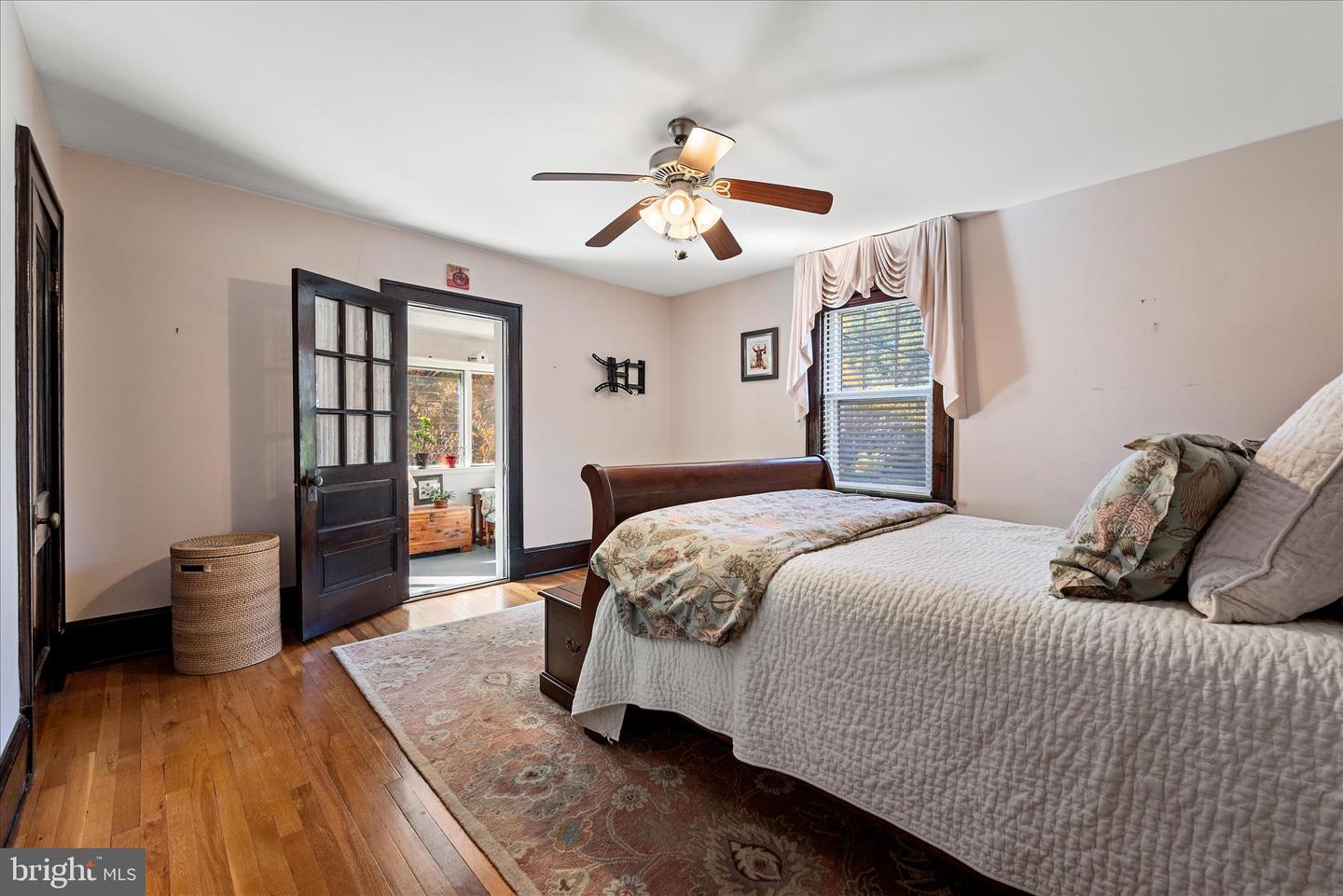 400 HANDLEY AVE, WINCHESTER, Virginia 22601, 3 Bedrooms Bedrooms, ,2 BathroomsBathrooms,Residential,For sale,400 HANDLEY AVE,VAWI2009308 MLS # VAWI2009308 400 HANDLEY AVE, WINCHESTER, Virginia 22601, 3 Bedrooms Bedrooms, ,2 BathroomsBathrooms,Residential,For sale,400 HANDLEY AVE,VAWI2009308 MLS # VAWI2009308