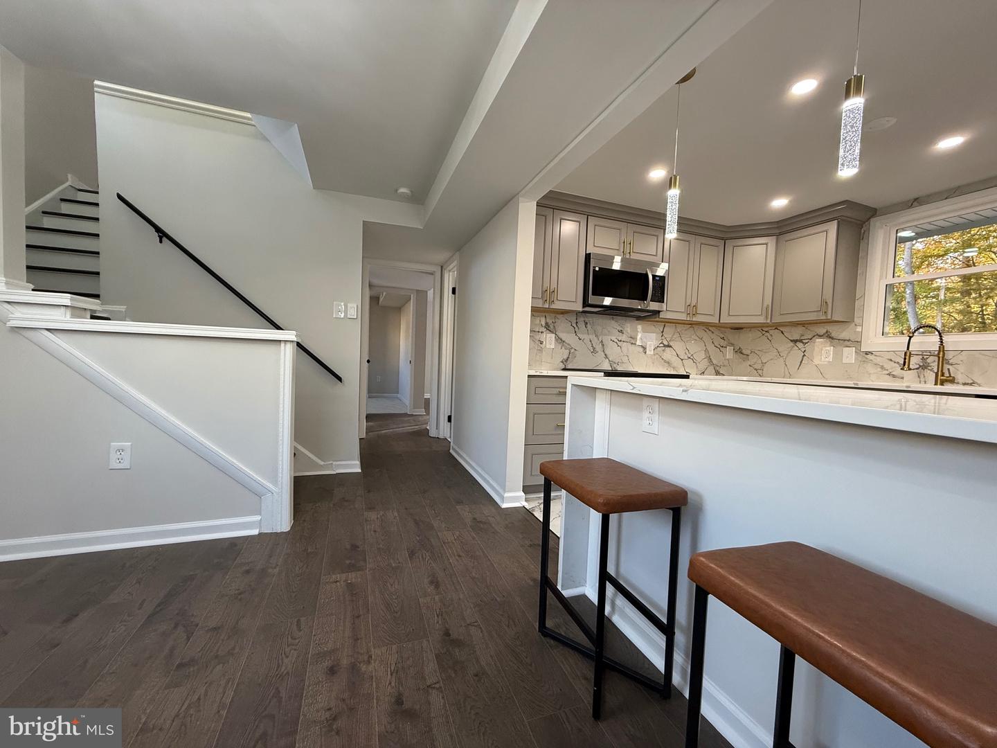 13014 KERRYDALE RD, WOODBRIDGE, Virginia 22193, 4 Bedrooms Bedrooms, ,2 BathroomsBathrooms,Residential,For sale,13014 KERRYDALE RD,VAPW2106654 MLS # VAPW2106654 13014 KERRYDALE RD, WOODBRIDGE, Virginia 22193, 4 Bedrooms Bedrooms, ,2 BathroomsBathrooms,Residential,For sale,13014 KERRYDALE RD,VAPW2106654 MLS # VAPW2106654