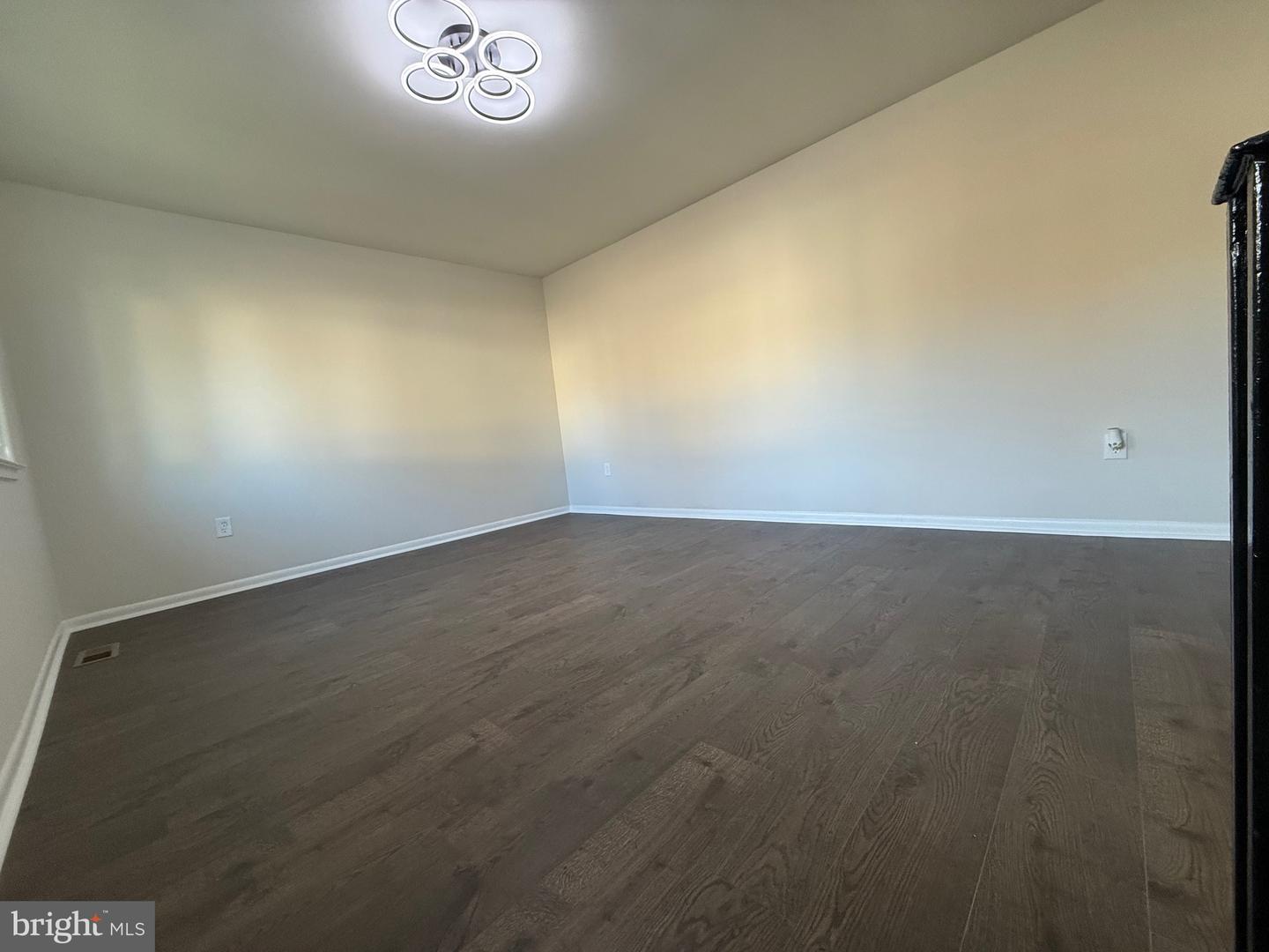 13014 KERRYDALE RD, WOODBRIDGE, Virginia 22193, 4 Bedrooms Bedrooms, ,2 BathroomsBathrooms,Residential,For sale,13014 KERRYDALE RD,VAPW2106654 MLS # VAPW2106654 13014 KERRYDALE RD, WOODBRIDGE, Virginia 22193, 4 Bedrooms Bedrooms, ,2 BathroomsBathrooms,Residential,For sale,13014 KERRYDALE RD,VAPW2106654 MLS # VAPW2106654