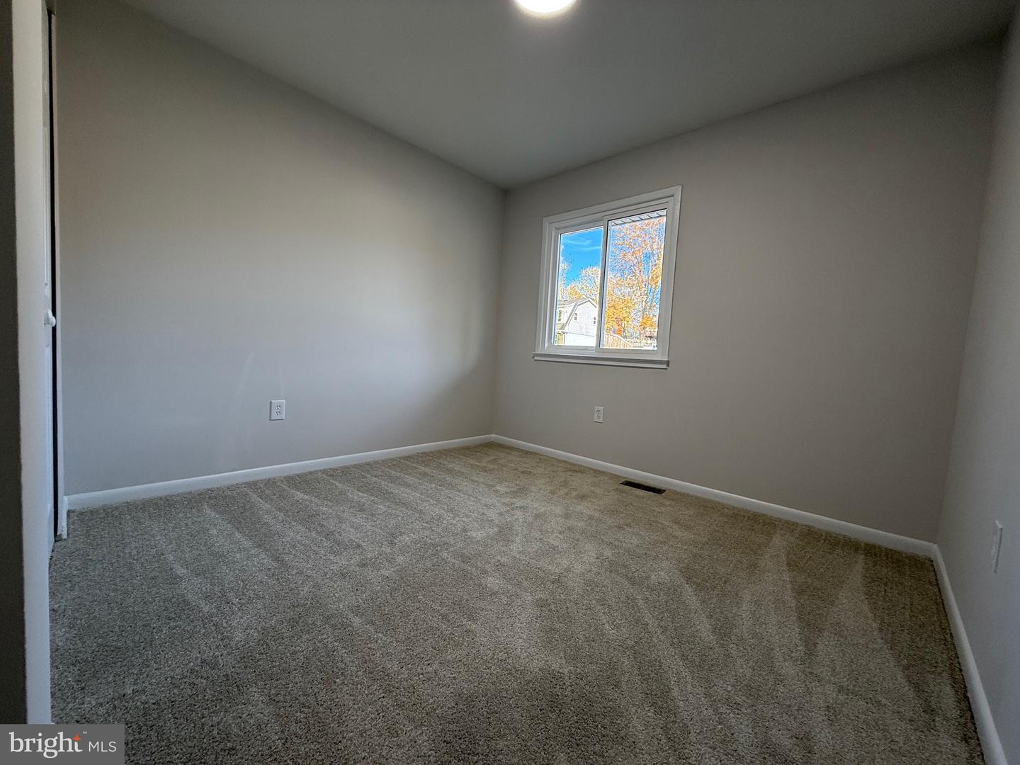 13014 KERRYDALE RD, WOODBRIDGE, Virginia 22193, 4 Bedrooms Bedrooms, ,2 BathroomsBathrooms,Residential,For sale,13014 KERRYDALE RD,VAPW2106654 MLS # VAPW2106654 13014 KERRYDALE RD, WOODBRIDGE, Virginia 22193, 4 Bedrooms Bedrooms, ,2 BathroomsBathrooms,Residential,For sale,13014 KERRYDALE RD,VAPW2106654 MLS # VAPW2106654