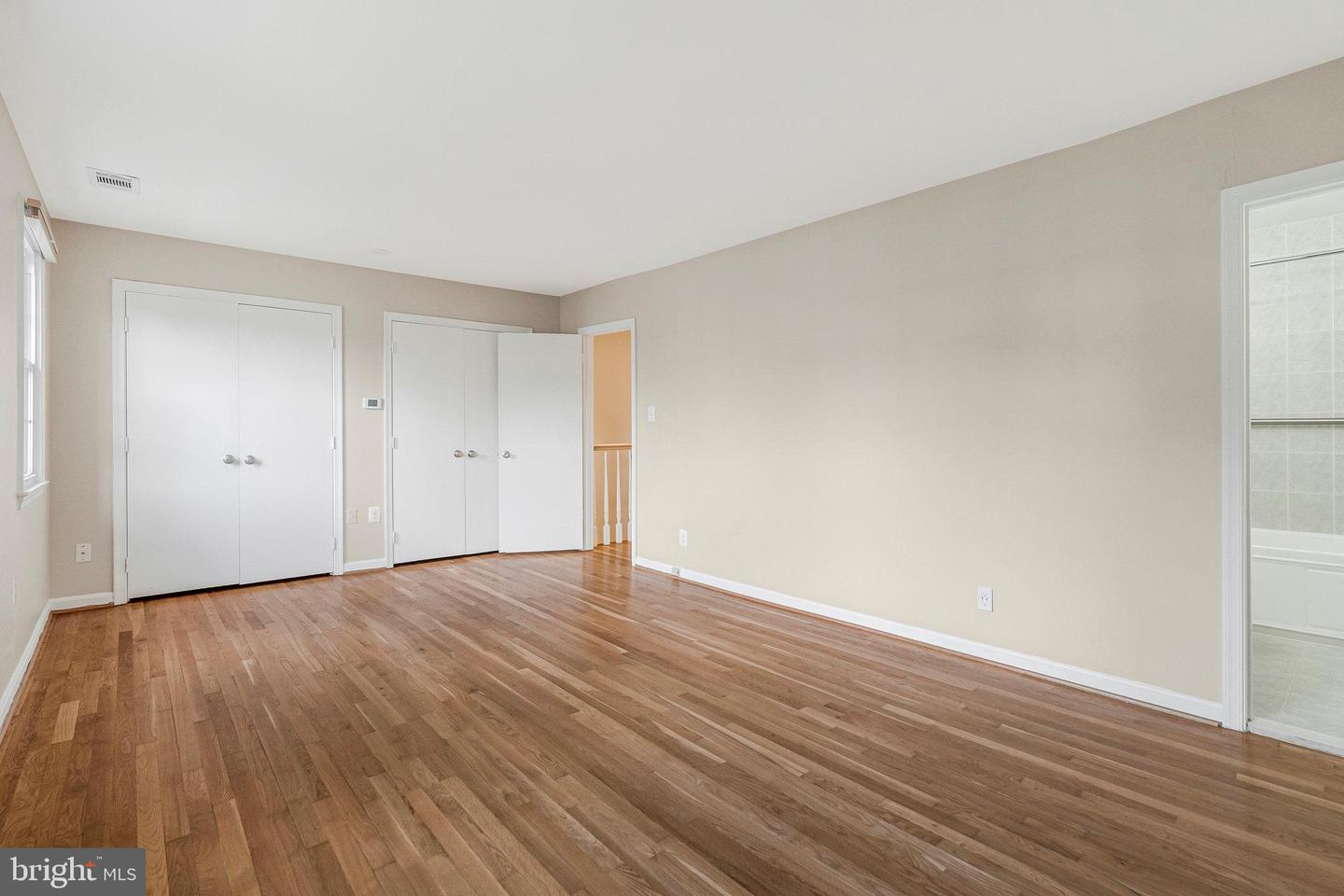 6604 MCLEAN CT, MCLEAN, Virginia 22101, 3 Bedrooms Bedrooms, ,3 BathroomsBathrooms,Residential,For sale,6604 MCLEAN CT,VAFX2276050 MLS # VAFX2276050 6604 MCLEAN CT, MCLEAN, Virginia 22101, 3 Bedrooms Bedrooms, ,3 BathroomsBathrooms,Residential,For sale,6604 MCLEAN CT,VAFX2276050 MLS # VAFX2276050