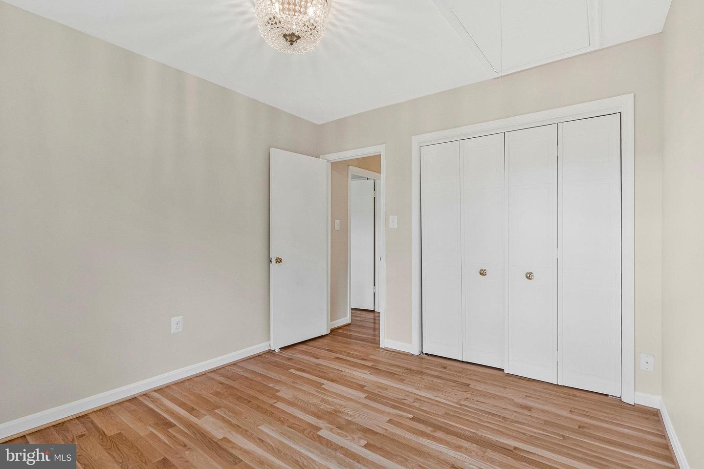 6604 MCLEAN CT, MCLEAN, Virginia 22101, 3 Bedrooms Bedrooms, ,3 BathroomsBathrooms,Residential,For sale,6604 MCLEAN CT,VAFX2276050 MLS # VAFX2276050 6604 MCLEAN CT, MCLEAN, Virginia 22101, 3 Bedrooms Bedrooms, ,3 BathroomsBathrooms,Residential,For sale,6604 MCLEAN CT,VAFX2276050 MLS # VAFX2276050