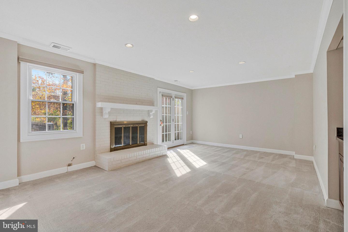 6604 MCLEAN CT, MCLEAN, Virginia 22101, 3 Bedrooms Bedrooms, ,3 BathroomsBathrooms,Residential,For sale,6604 MCLEAN CT,VAFX2276050 MLS # VAFX2276050 6604 MCLEAN CT, MCLEAN, Virginia 22101, 3 Bedrooms Bedrooms, ,3 BathroomsBathrooms,Residential,For sale,6604 MCLEAN CT,VAFX2276050 MLS # VAFX2276050