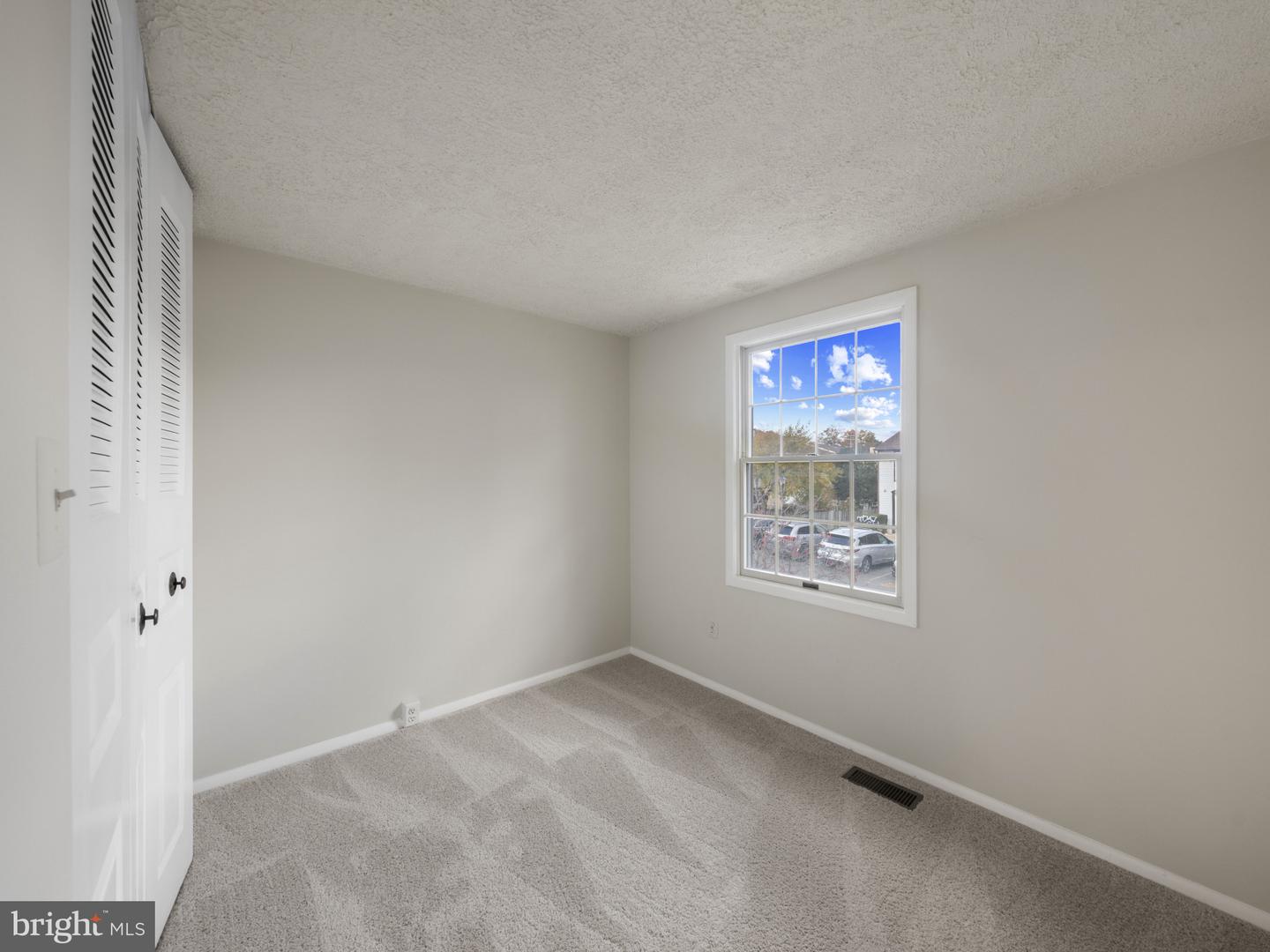 8027 TYSON OAKS CIR, VIENNA, Virginia 22182, 3 Bedrooms Bedrooms, ,2 BathroomsBathrooms,Residential,For sale,8027 TYSON OAKS CIR,VAFX2275978 MLS # VAFX2275978 8027 TYSON OAKS CIR, VIENNA, Virginia 22182, 3 Bedrooms Bedrooms, ,2 BathroomsBathrooms,Residential,For sale,8027 TYSON OAKS CIR,VAFX2275978 MLS # VAFX2275978