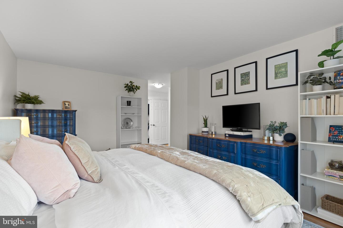 2151 JAMIESON AVE #601, ALEXANDRIA, Virginia 22314, 2 Bedrooms Bedrooms, ,2 BathroomsBathrooms,Residential,For sale,2151 JAMIESON AVE #601,VAAX2051204 MLS # VAAX2051204 2151 JAMIESON AVE #601, ALEXANDRIA, Virginia 22314, 2 Bedrooms Bedrooms, ,2 BathroomsBathrooms,Residential,For sale,2151 JAMIESON AVE #601,VAAX2051204 MLS # VAAX2051204