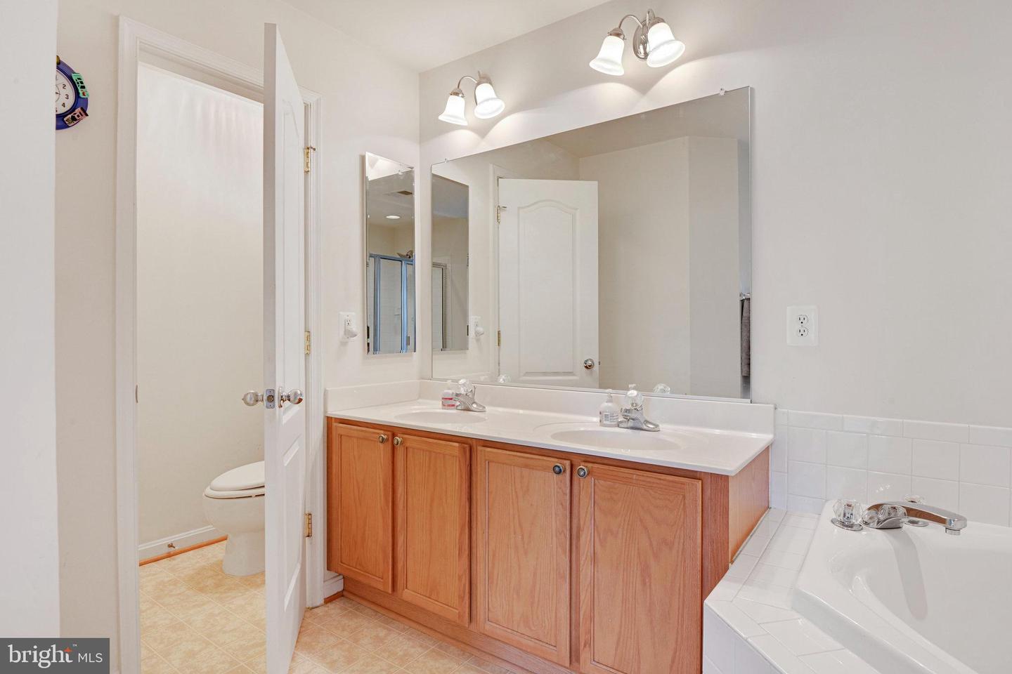 41971 BLUE FLAG TER, ALDIE, Virginia 20105, 2 Bedrooms Bedrooms, ,2 BathroomsBathrooms,Residential,For sale,41971 BLUE FLAG TER,VALO2109704 MLS # VALO2109704 41971 BLUE FLAG TER, ALDIE, Virginia 20105, 2 Bedrooms Bedrooms, ,2 BathroomsBathrooms,Residential,For sale,41971 BLUE FLAG TER,VALO2109704 MLS # VALO2109704