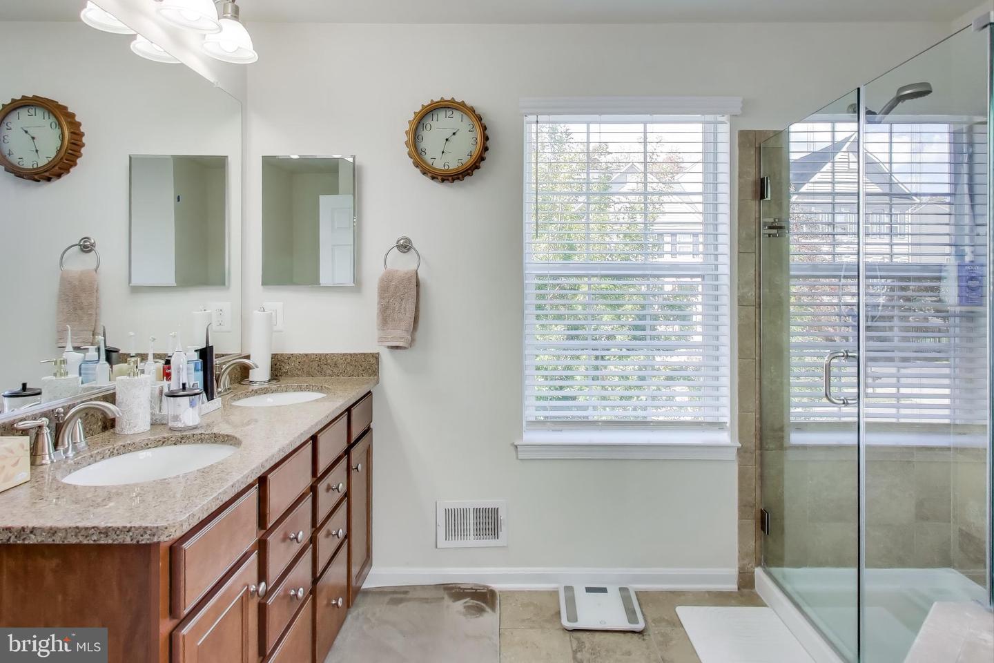 3585 EAGLE RIDGE DR, WOODBRIDGE, Virginia 22191, 4 Bedrooms Bedrooms, ,3 BathroomsBathrooms,Residential,For sale,3585 EAGLE RIDGE DR,VAPW2106826 MLS # VAPW2106826 3585 EAGLE RIDGE DR, WOODBRIDGE, Virginia 22191, 4 Bedrooms Bedrooms, ,3 BathroomsBathrooms,Residential,For sale,3585 EAGLE RIDGE DR,VAPW2106826 MLS # VAPW2106826