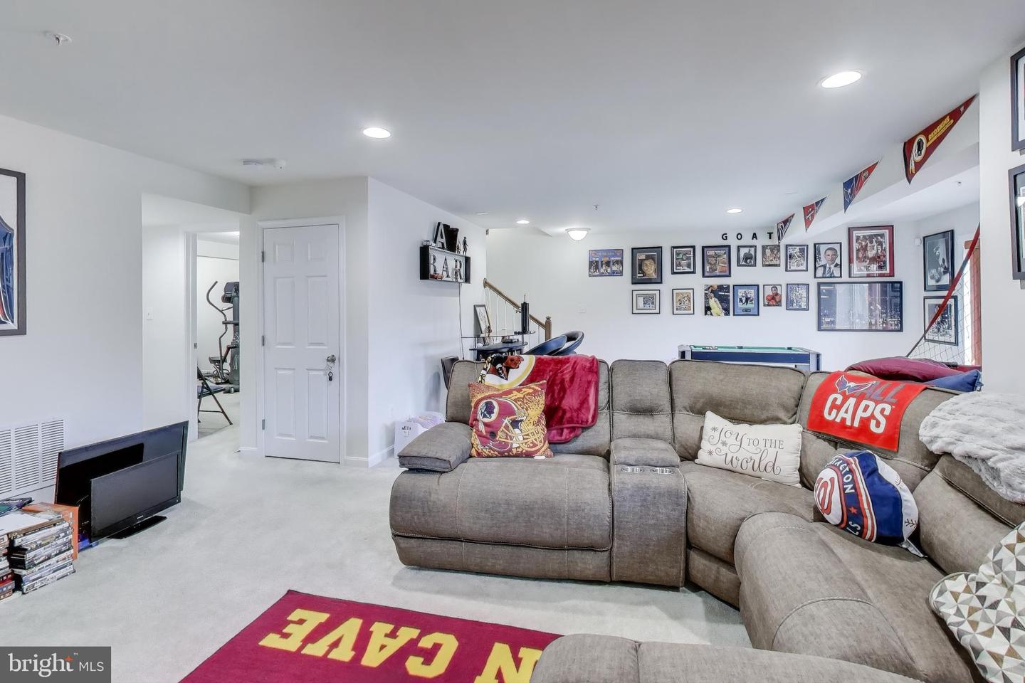 3585 EAGLE RIDGE DR, WOODBRIDGE, Virginia 22191, 4 Bedrooms Bedrooms, ,3 BathroomsBathrooms,Residential,For sale,3585 EAGLE RIDGE DR,VAPW2106826 MLS # VAPW2106826 3585 EAGLE RIDGE DR, WOODBRIDGE, Virginia 22191, 4 Bedrooms Bedrooms, ,3 BathroomsBathrooms,Residential,For sale,3585 EAGLE RIDGE DR,VAPW2106826 MLS # VAPW2106826