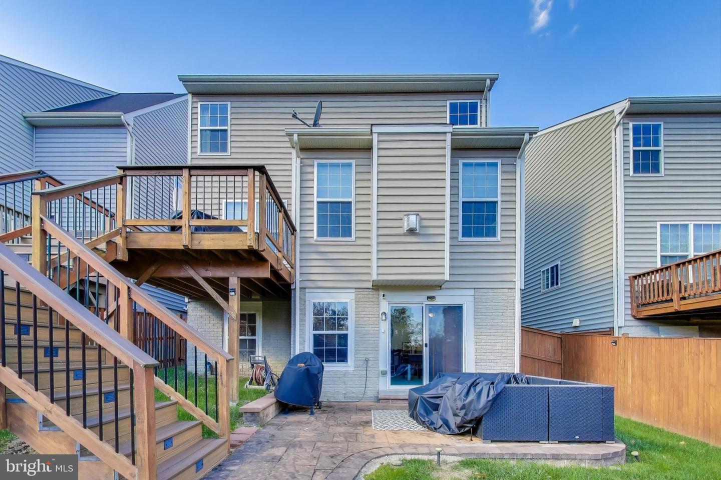 3585 EAGLE RIDGE DR, WOODBRIDGE, Virginia 22191, 4 Bedrooms Bedrooms, ,3 BathroomsBathrooms,Residential,For sale,3585 EAGLE RIDGE DR,VAPW2106826 MLS # VAPW2106826 3585 EAGLE RIDGE DR, WOODBRIDGE, Virginia 22191, 4 Bedrooms Bedrooms, ,3 BathroomsBathrooms,Residential,For sale,3585 EAGLE RIDGE DR,VAPW2106826 MLS # VAPW2106826