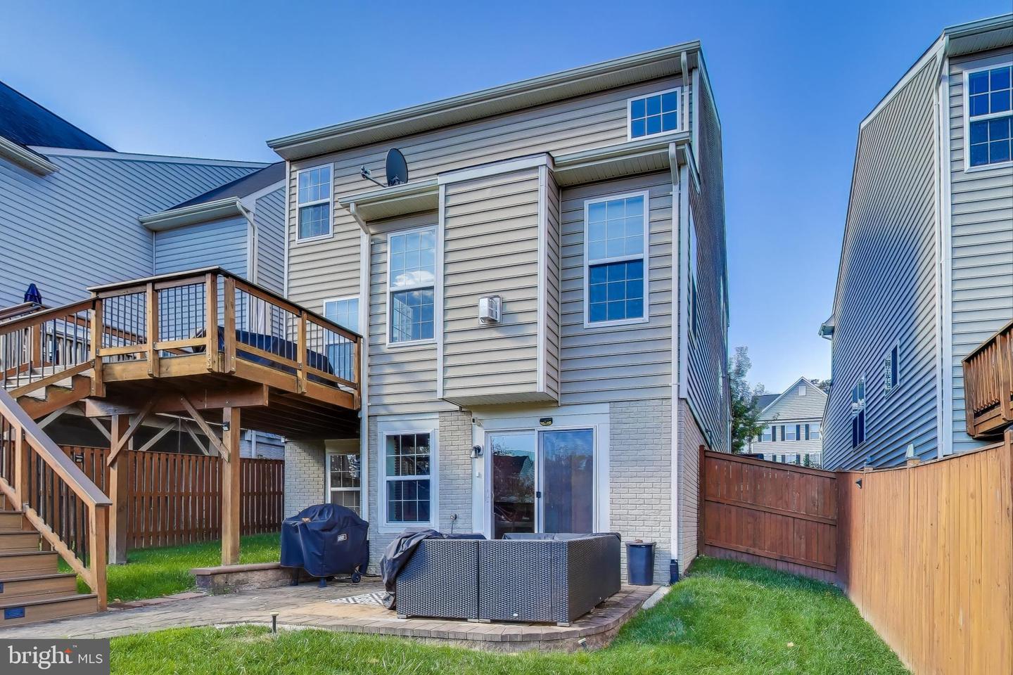 3585 EAGLE RIDGE DR, WOODBRIDGE, Virginia 22191, 4 Bedrooms Bedrooms, ,3 BathroomsBathrooms,Residential,For sale,3585 EAGLE RIDGE DR,VAPW2106826 MLS # VAPW2106826 3585 EAGLE RIDGE DR, WOODBRIDGE, Virginia 22191, 4 Bedrooms Bedrooms, ,3 BathroomsBathrooms,Residential,For sale,3585 EAGLE RIDGE DR,VAPW2106826 MLS # VAPW2106826